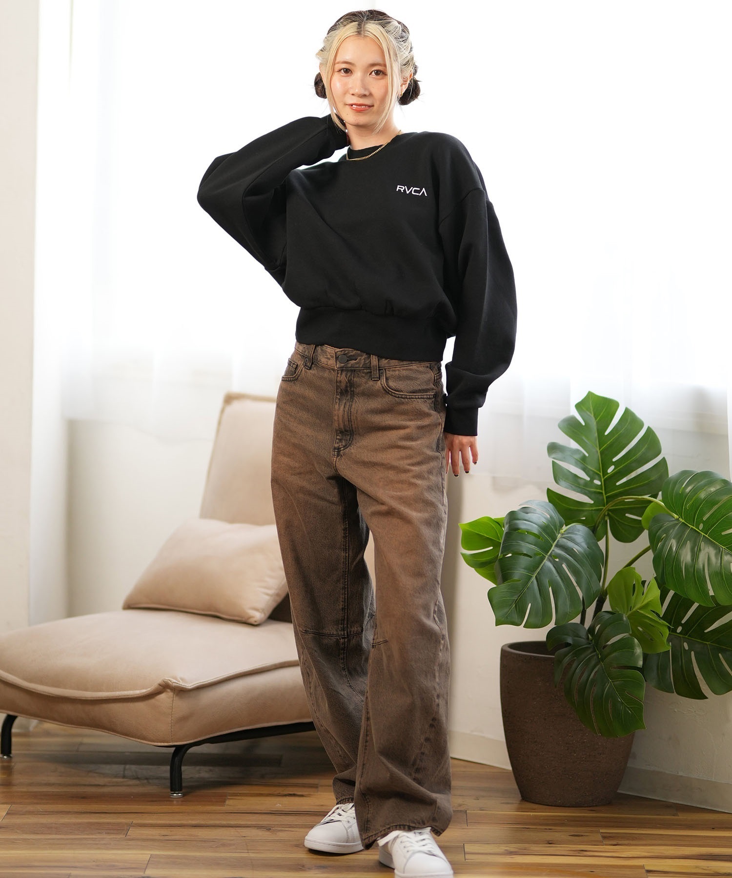 What it isNt ART BY MARKGONZALES/ワット イット イズント