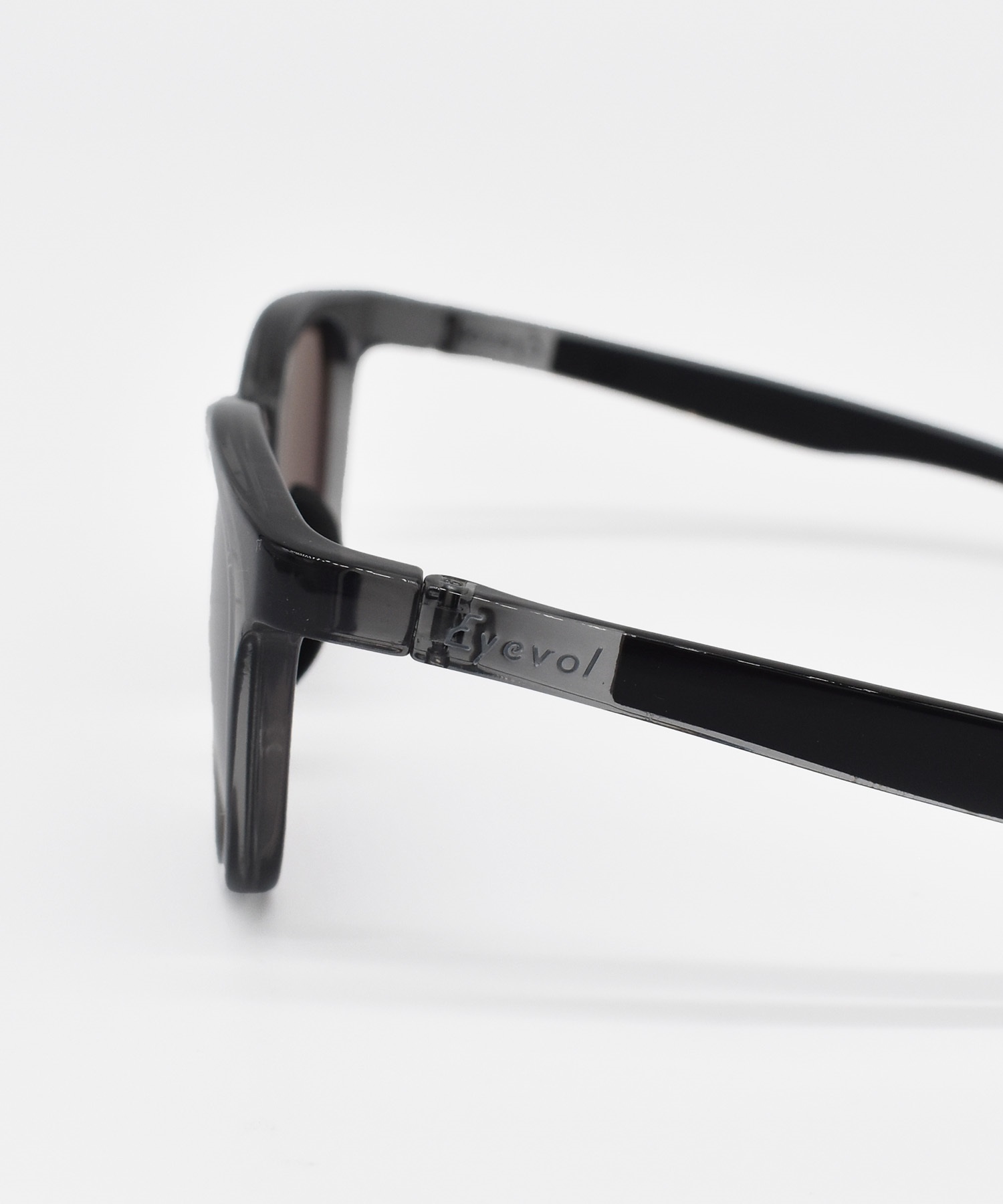 Eyevol アイヴォル サングラス 紫外線予防 CONLON III 51 サングラス