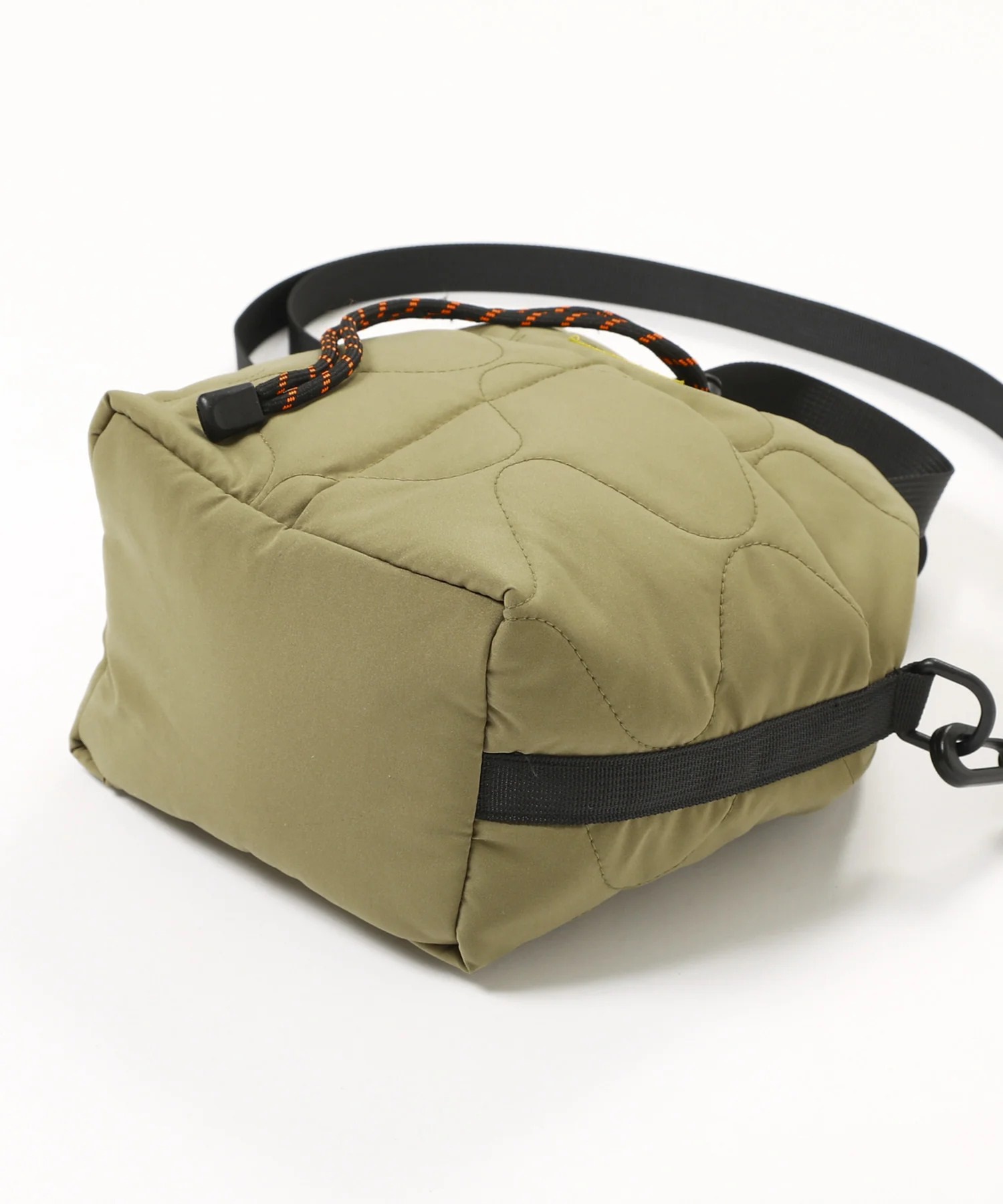 KiU キウ バッグ パデッドポケッタフルミニバッグ K384-906 ショルダー