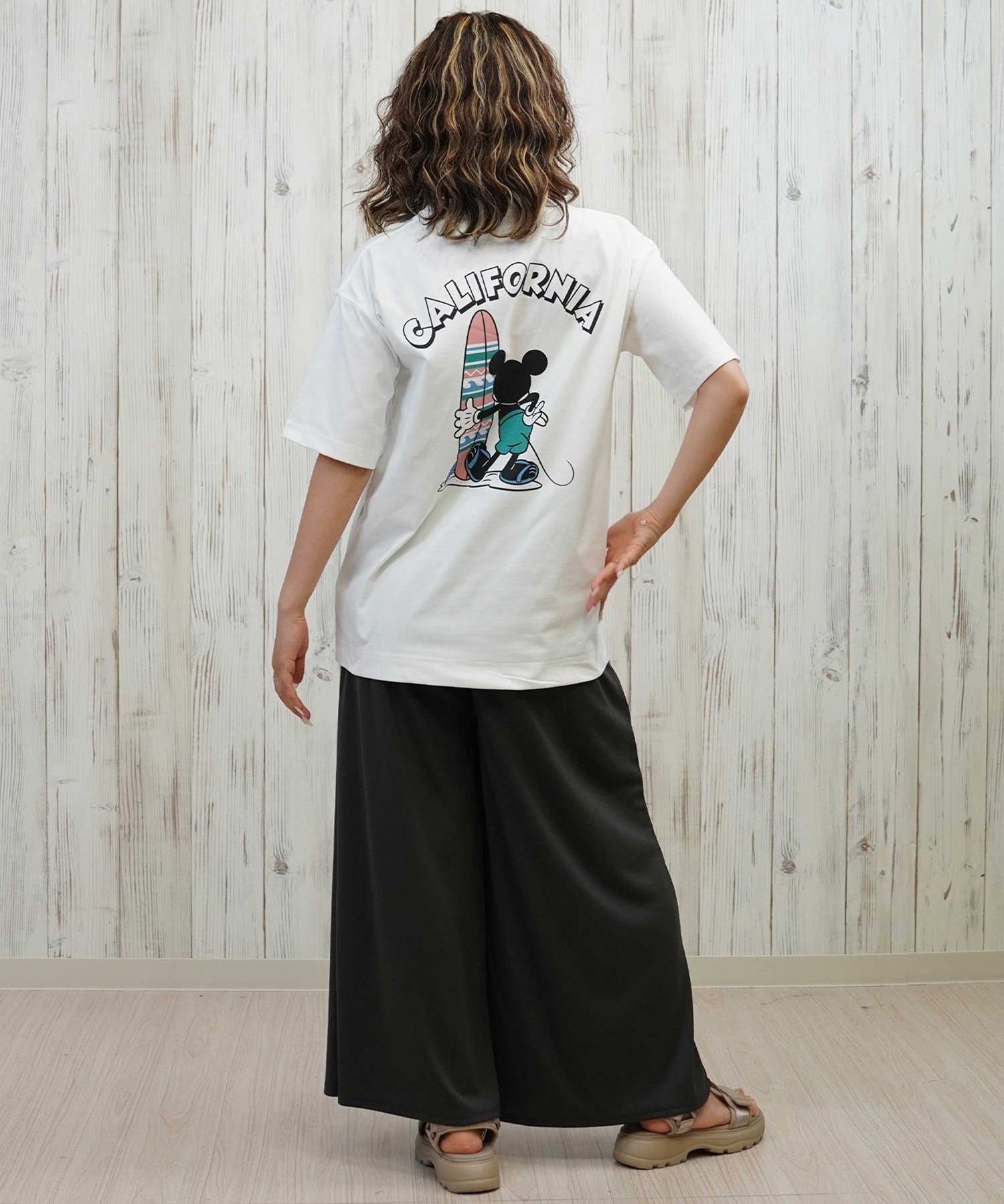 ANTIBAL アンティバル 水着 レディース ラッシュガード 半袖 Tシャツ ミッキーマウス 水陸両用 UVカット 253AN2ST570(BLK-FREE)