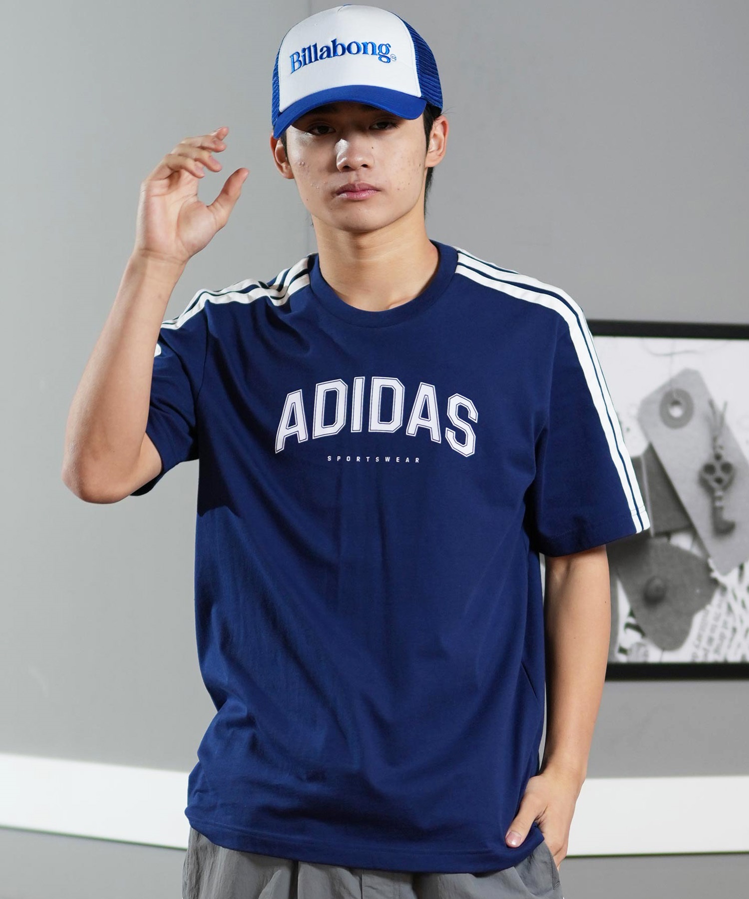 adidas アディダス 半袖 Tシャツ メンズ スリーストライプ 吸水