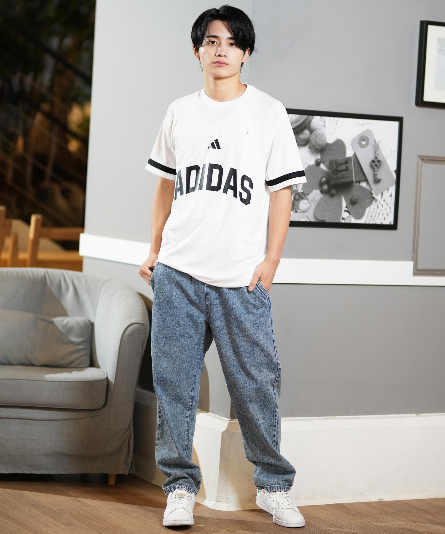 KITH adidasコラボ フットボール半袖Tシャツ 関税送料込み KITH】adidas Football Short Sleeve Tee 半袖 Tシャツ 関送込