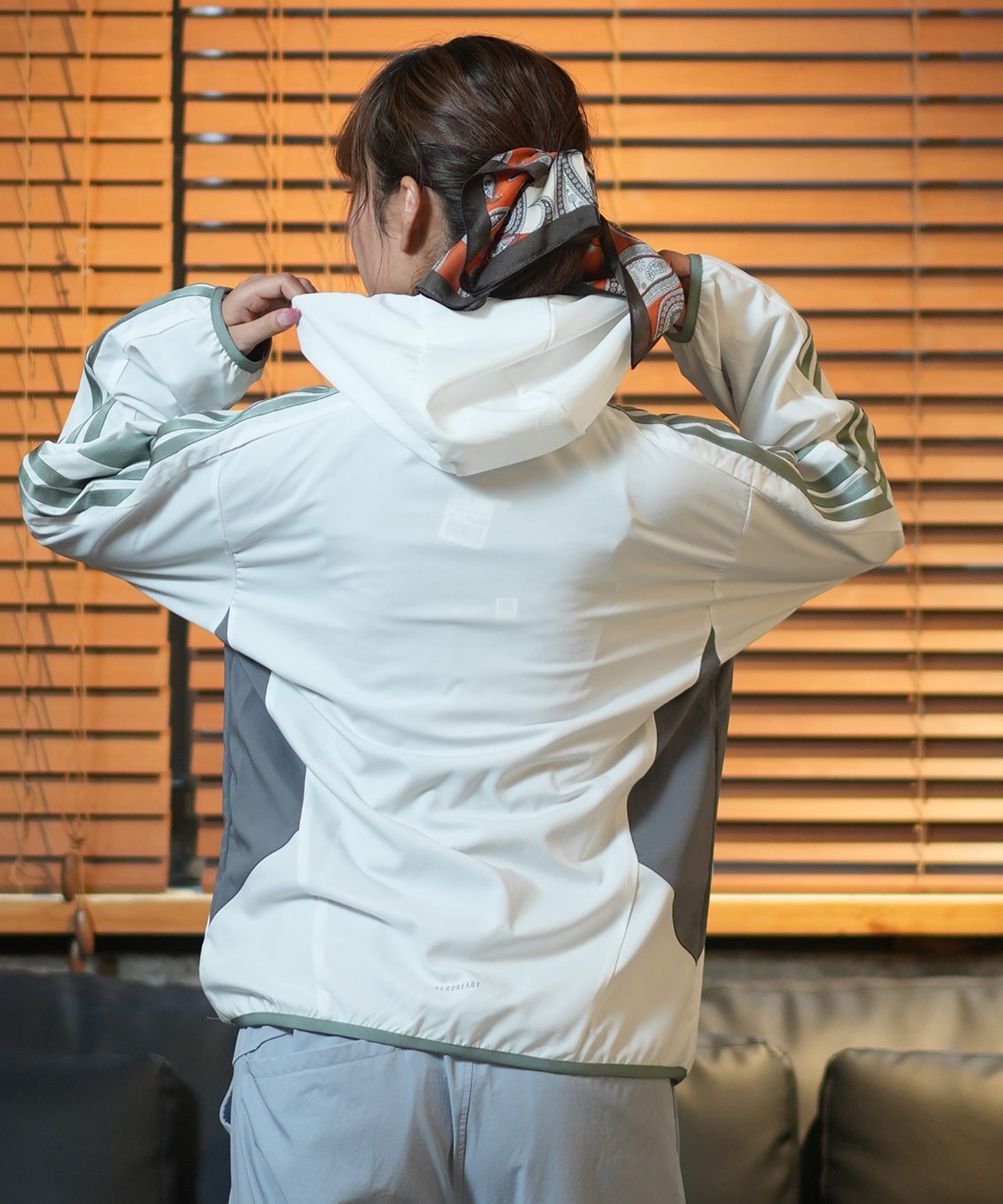 【美品】adidas アディダス　トラックジャケット　希少レア　レディース 希少レア】完売品 adidas トラックジャケット アディダス