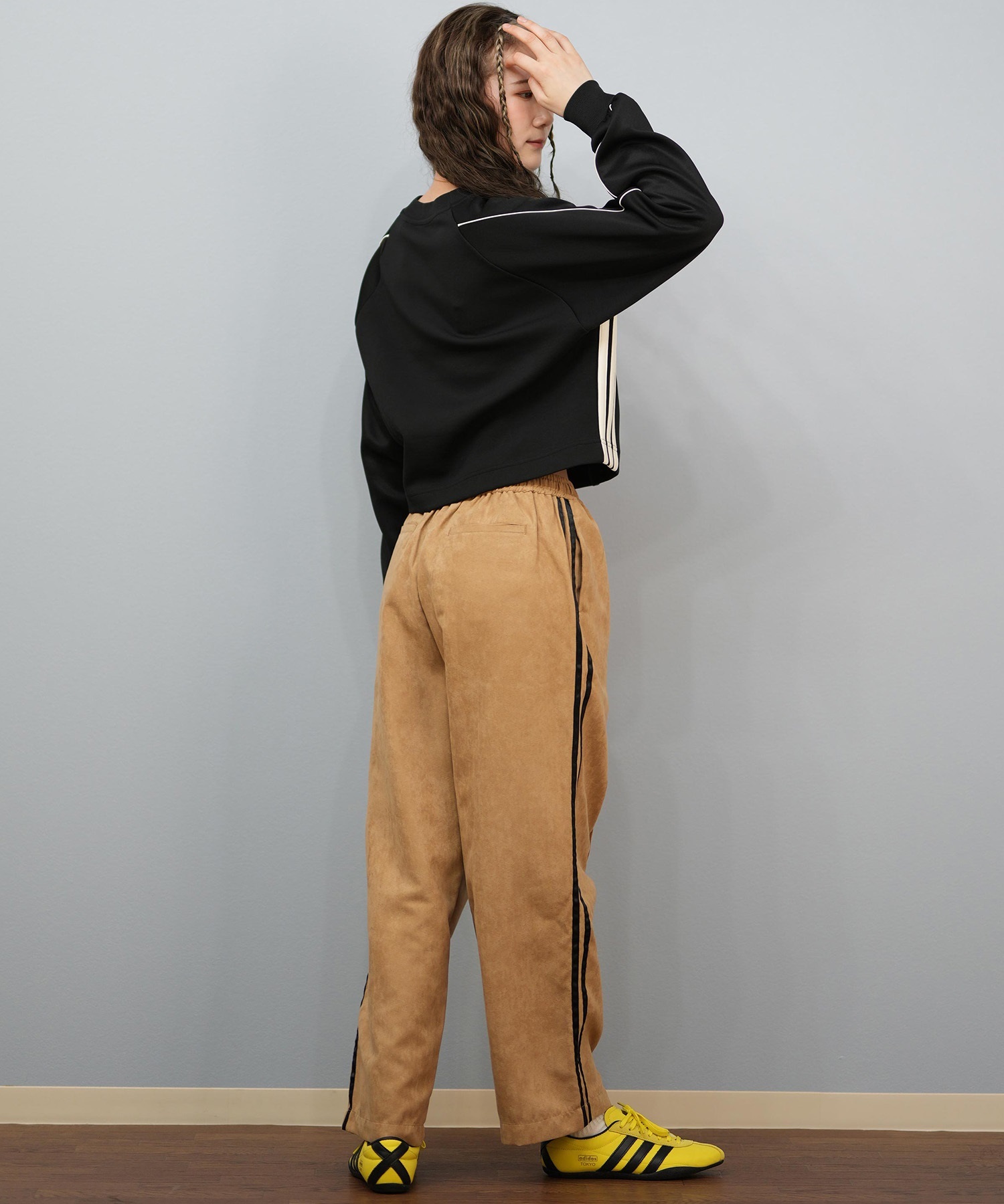 adidas アディダス トレーナー スウェット レディース ショート丈