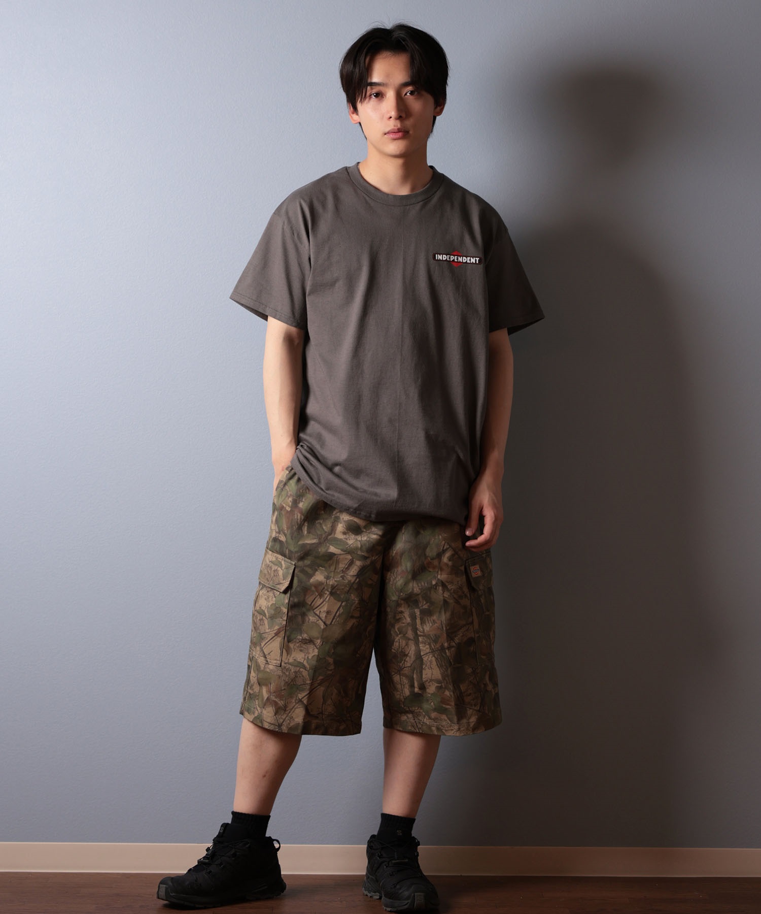 新品　男性ブランコ　オリジナルTシャツ　完売商品　バッグプリント　ベージュ　XL 新品 男性ブランコ オリジナルTシャツ 完売商品 バッグプリント