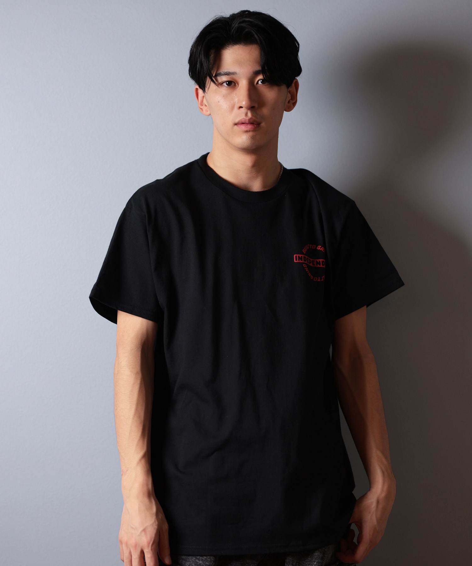 INDEPENDENT インディペンデント 半袖 Tシャツ メンズ バックプリント