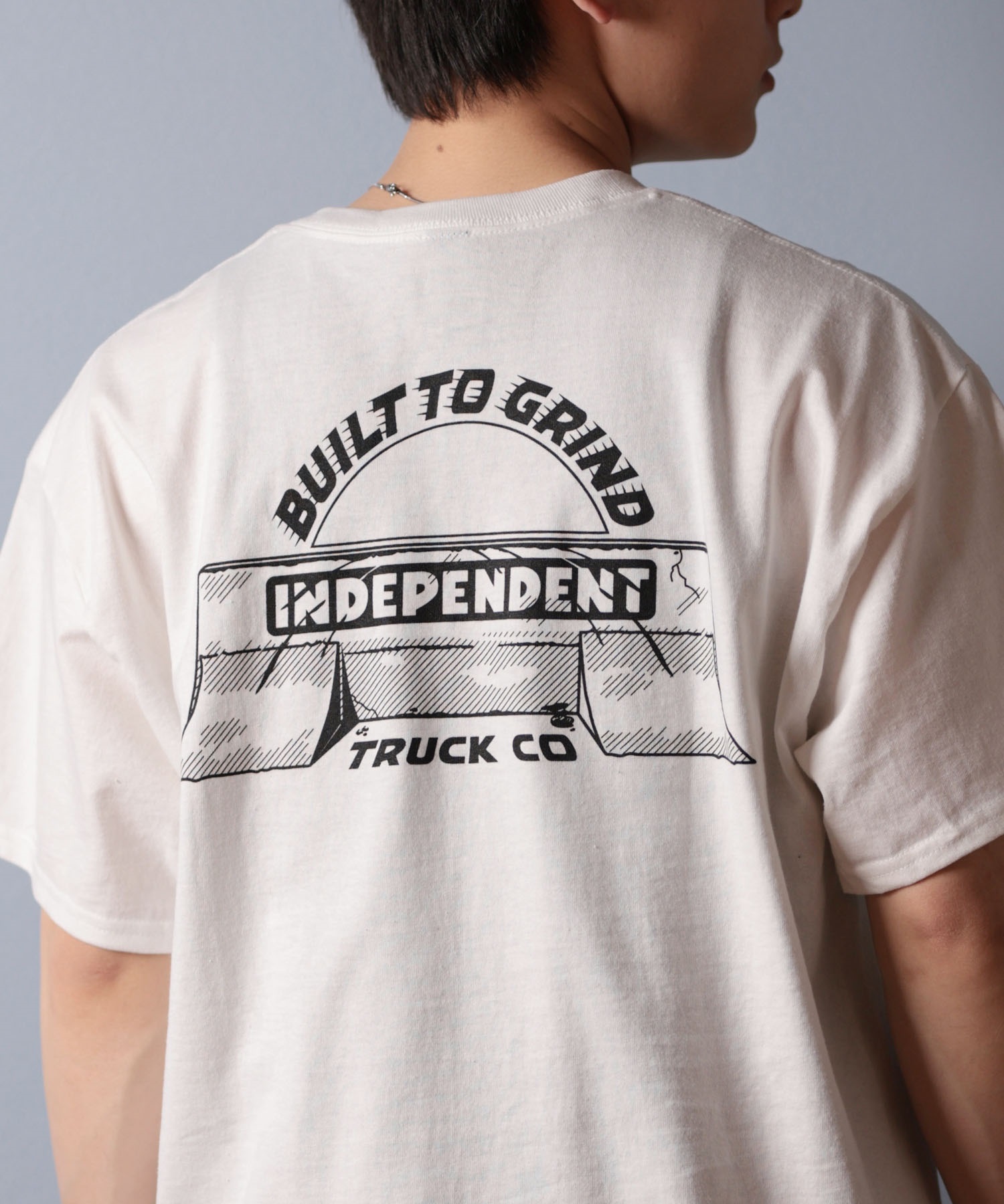 INDEPENDENT インディペンデント 半袖 Tシャツ メンズ バック