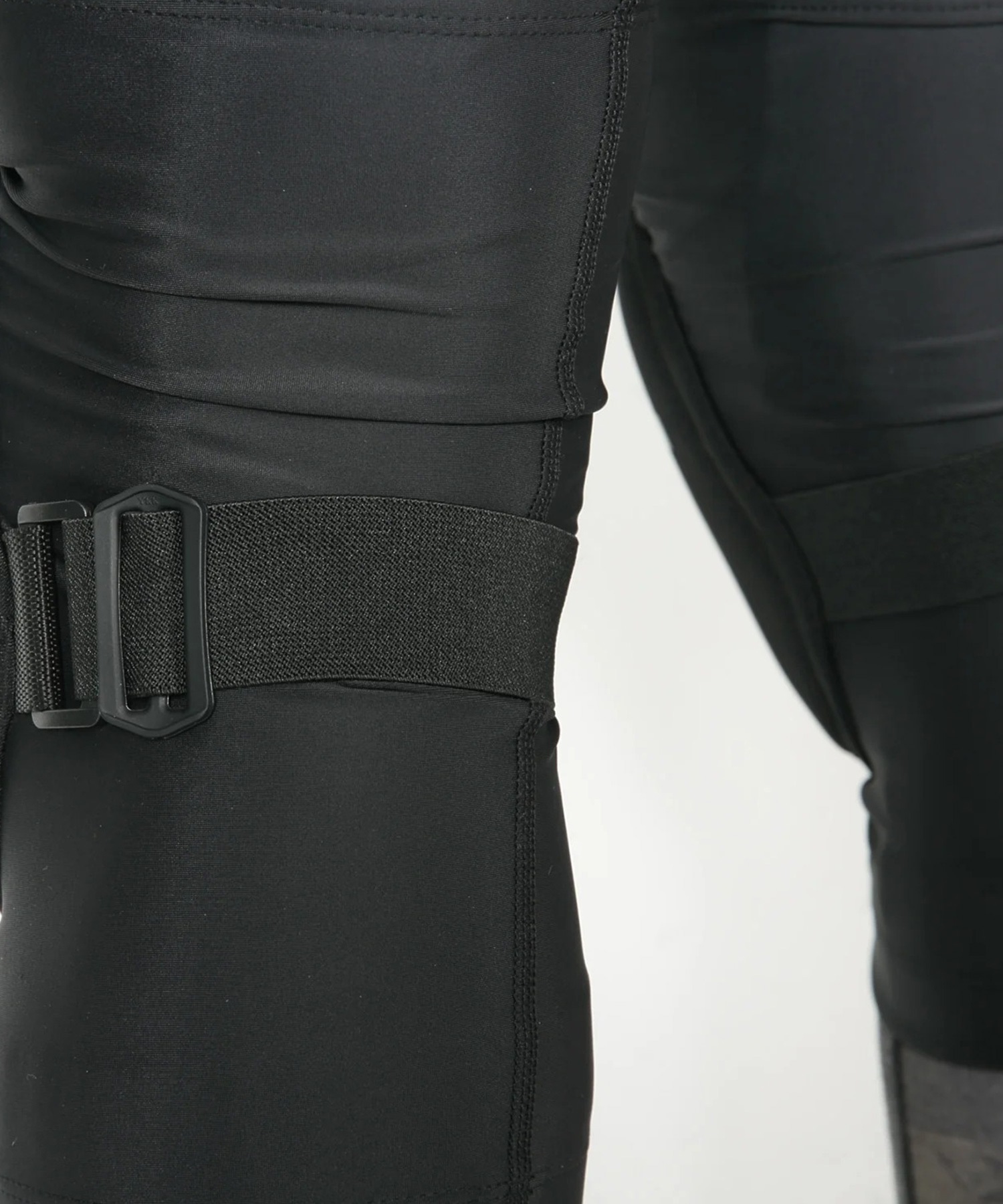 eb's エビス KNEE PAD XRD スノーボード プロテクター ユニセックス