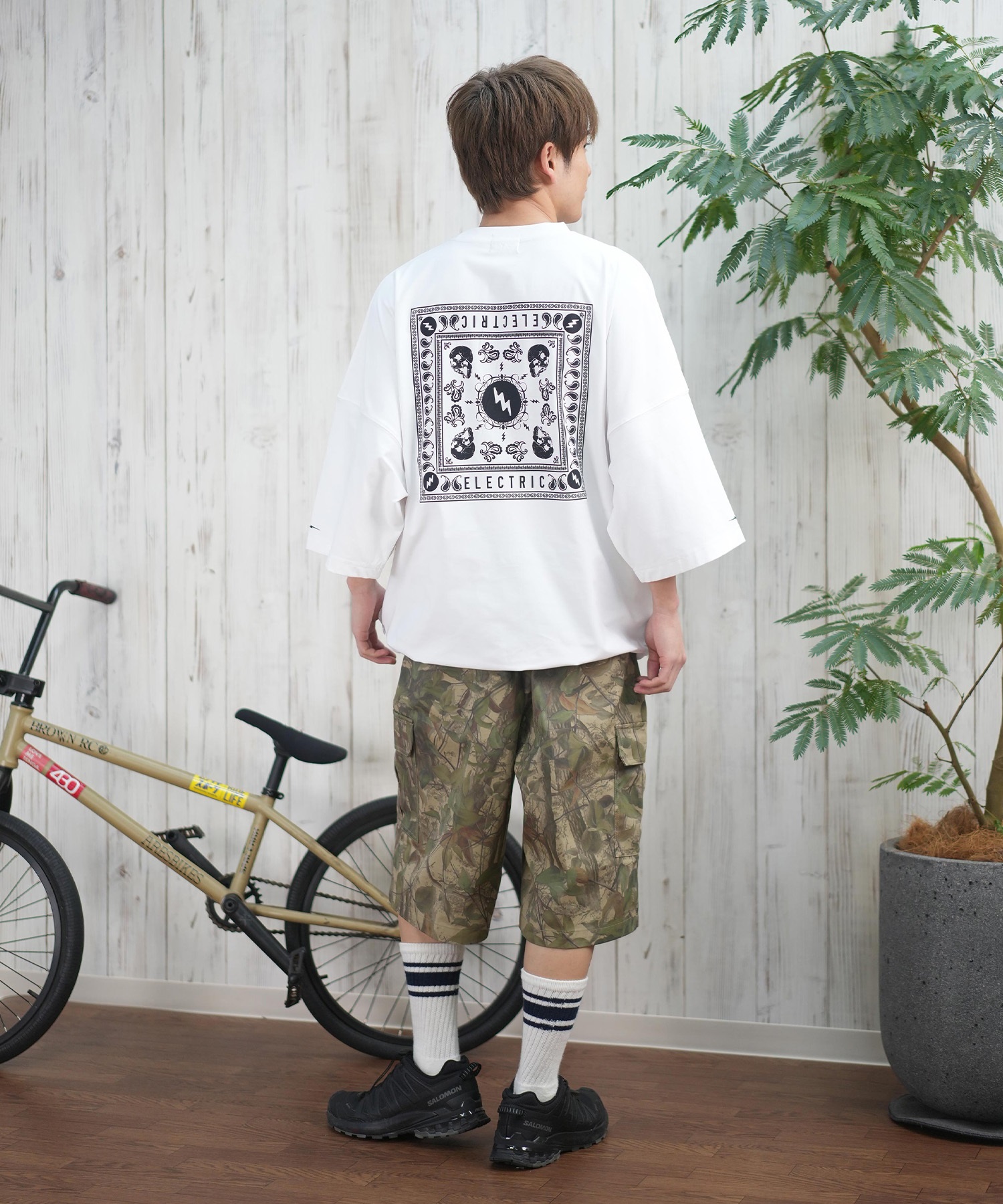Electric エレクトリック ラッシュガード メンズ 半袖 Tシャツ バックプリント 水陸両用 UVカット E25STM05 ムラサキスポーツ限定(W/BK-M)