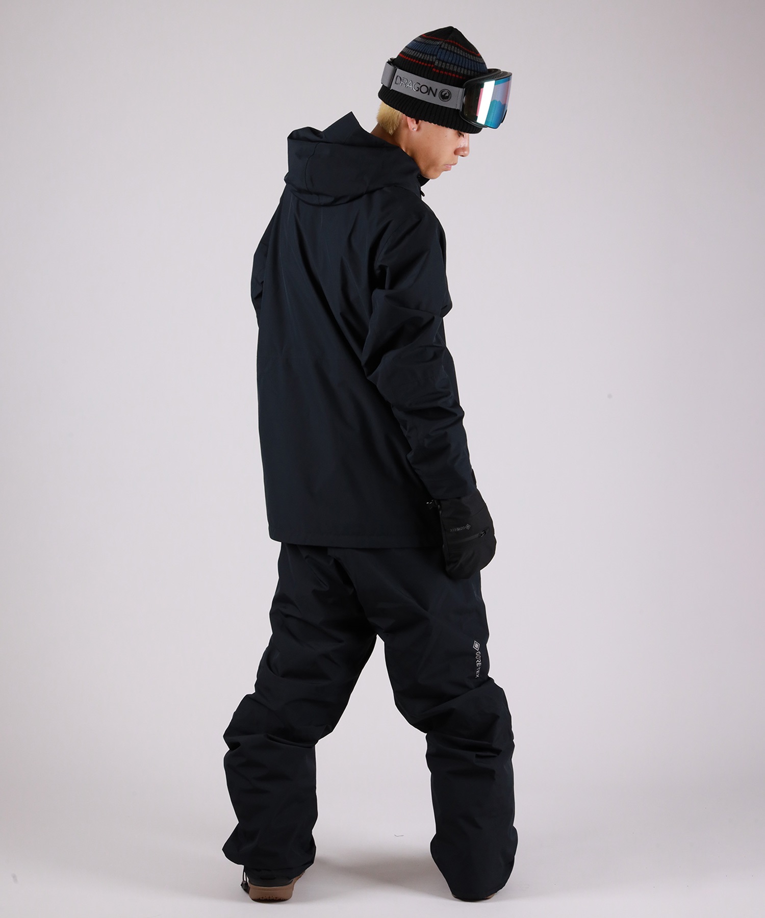 Quiksilver クイックシルバー GORE-TEX スノーボードウェア 黒 QUIKSILVER クイックシルバー スノーボード ウェア ジャケット ユニ