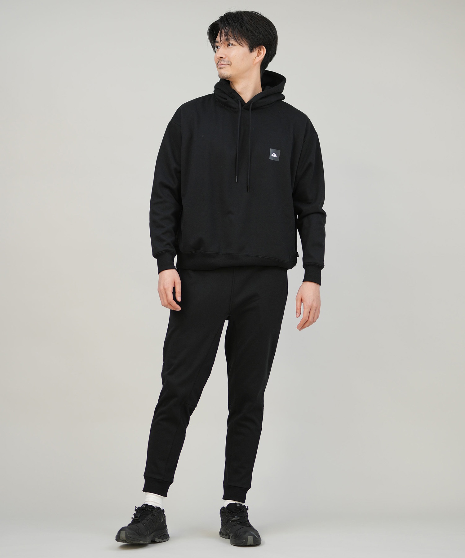 QUIKSILVER クイックシルバー プルオーバー パーカー メンズ スウェット フーディー バックプリント 防風 撥水 セットアップ対応 QPO254603M ムラサキスポーツ限定(BLK-M)