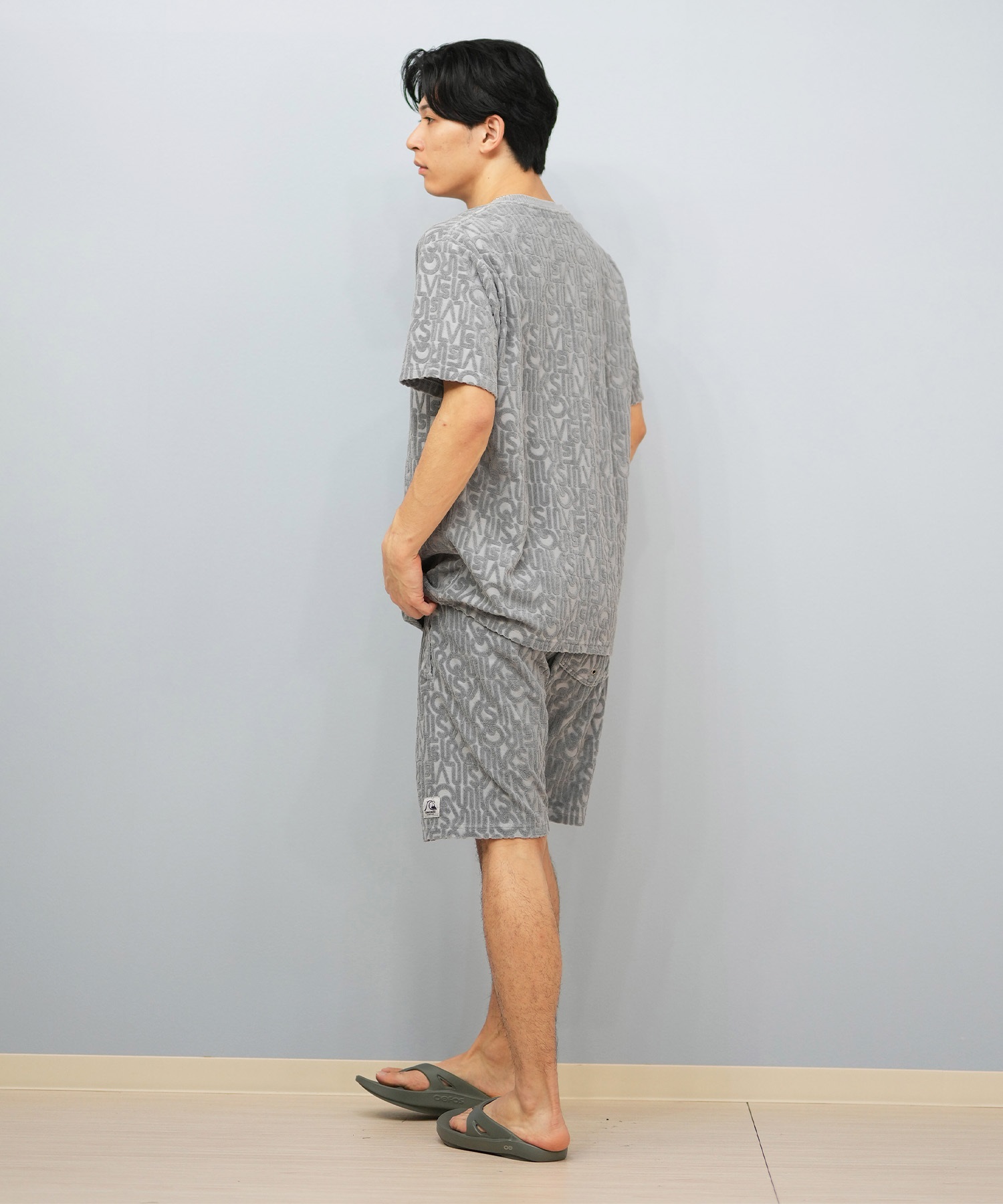 D-styleV12 パイル地　半袖Tシャツ グレー&ハーフパンツ QUIKSILVER クイックシルバー 半袖 Tシャツ メンズ パイル生地