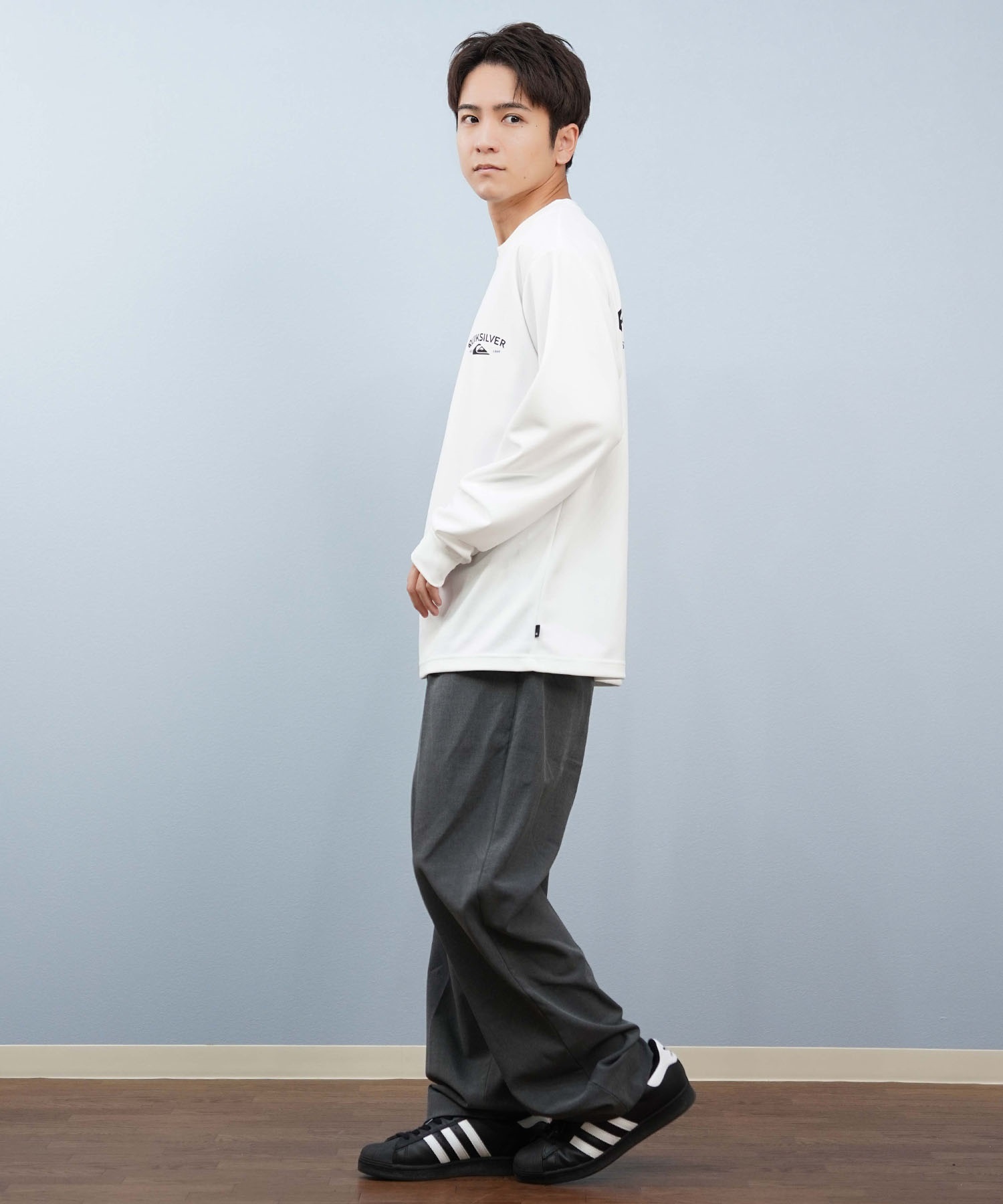 QUIKSILVER クイックシルバー 長袖 Tシャツ ロンT メンズ バック