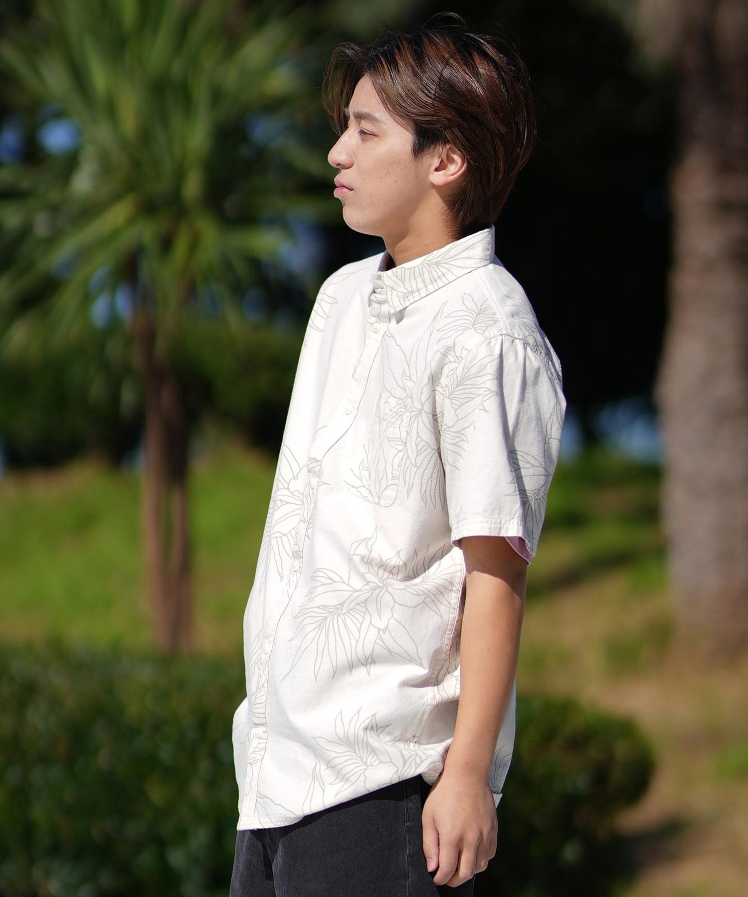 ビンテージ　00s QUIKSILVER メンズL アロハシャツ　半袖シャツ　紺 ビンテージ 00s QUIKSILVER メンズL アロハシャツ 半袖シャツ 紺