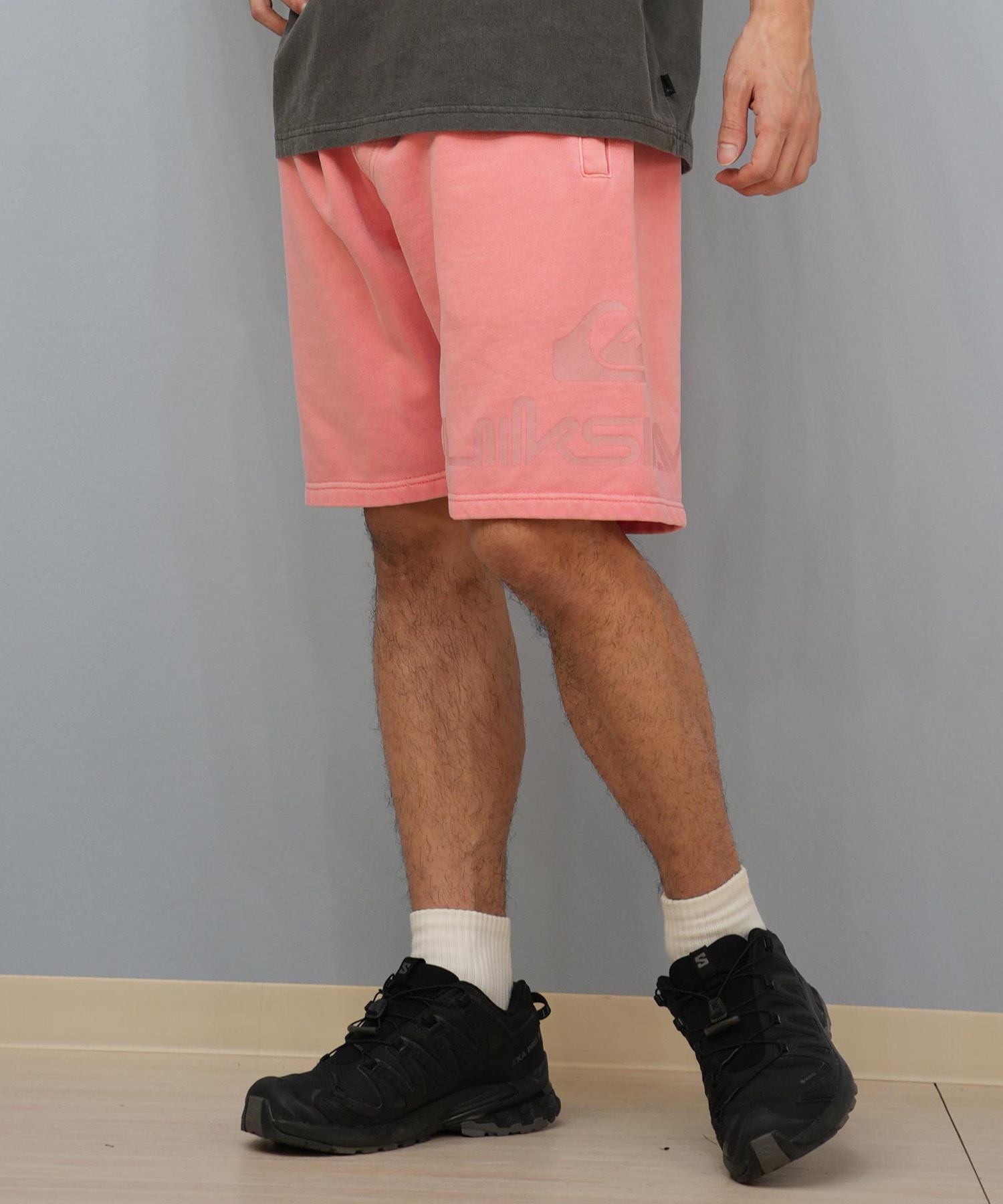 QUIKSILVER クイックシルバー ハーフパンツ ショートパンツ