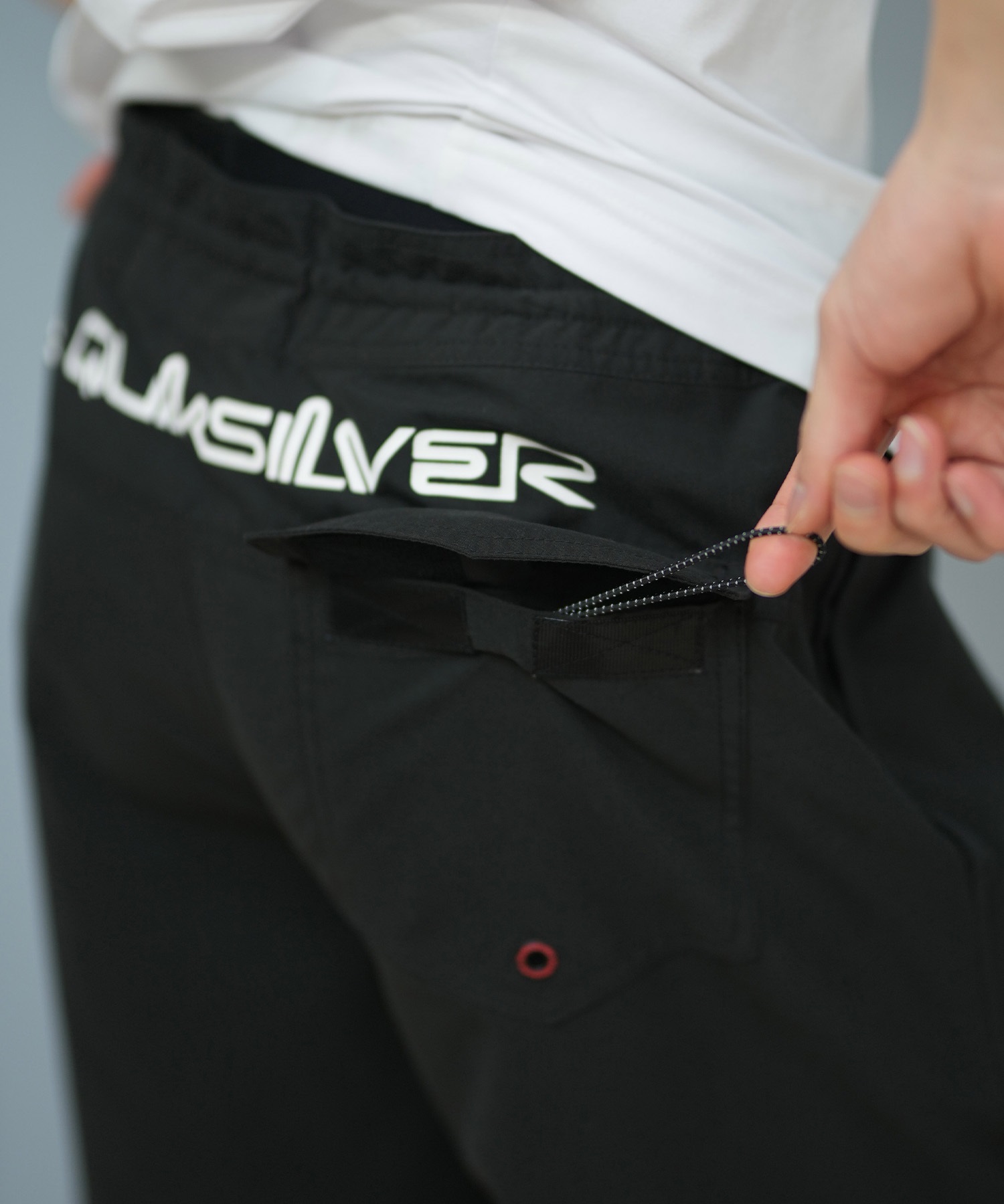 クイックシルバー ウォータープルーフ パンツ 防水 コンチョボタン レザー紐 QUIKSILVER クイックシルバー 水着 海パン トランクス サーフ