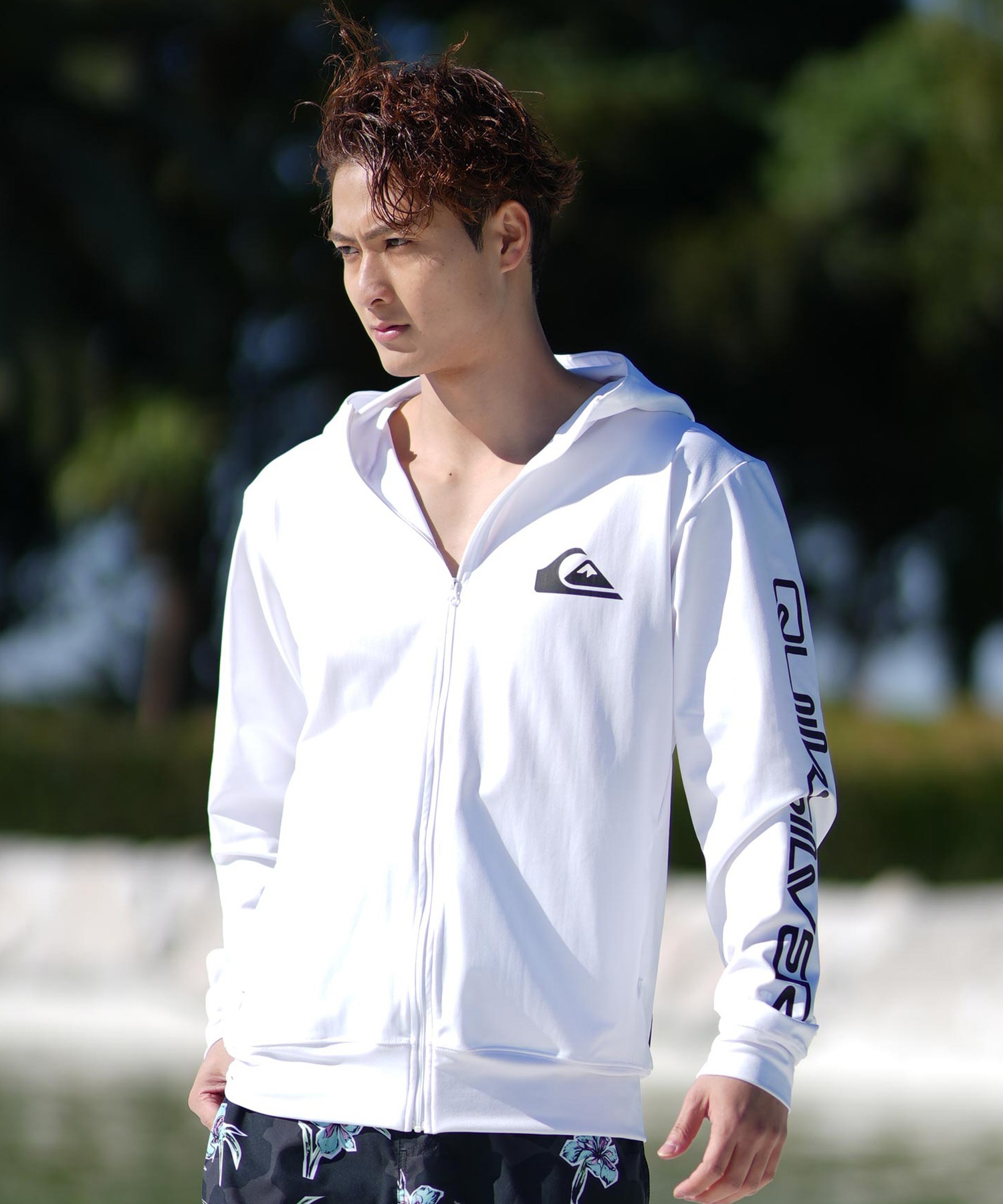 QUIKSILVER クイックシルバー 水着 ラッシュガード ジップアップ