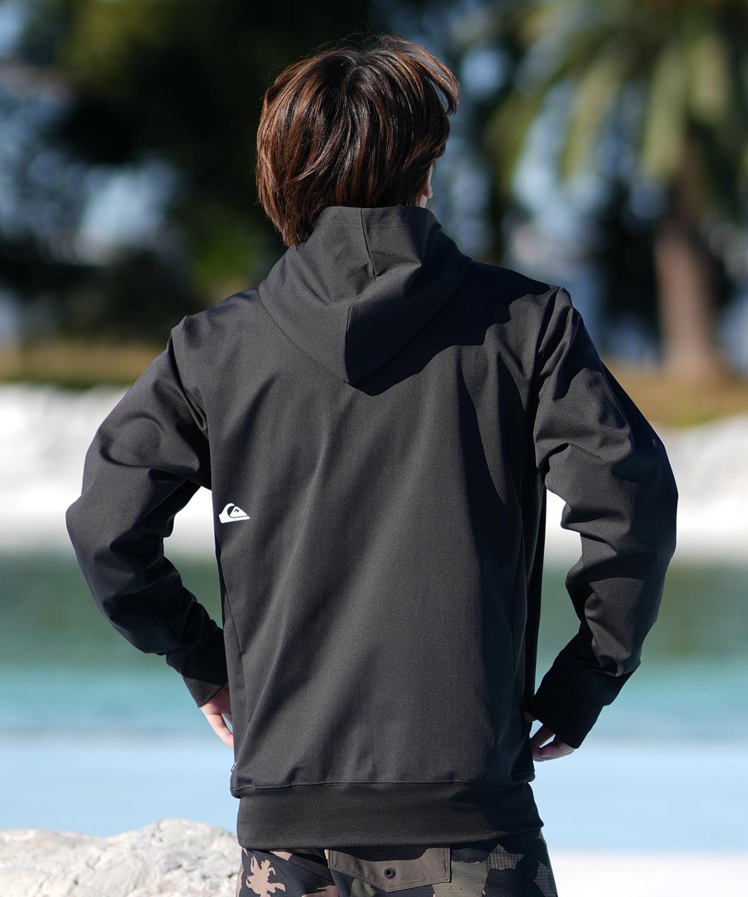 QUIKSILVER クイックシルバー 水着 ラッシュガード ジップアップ