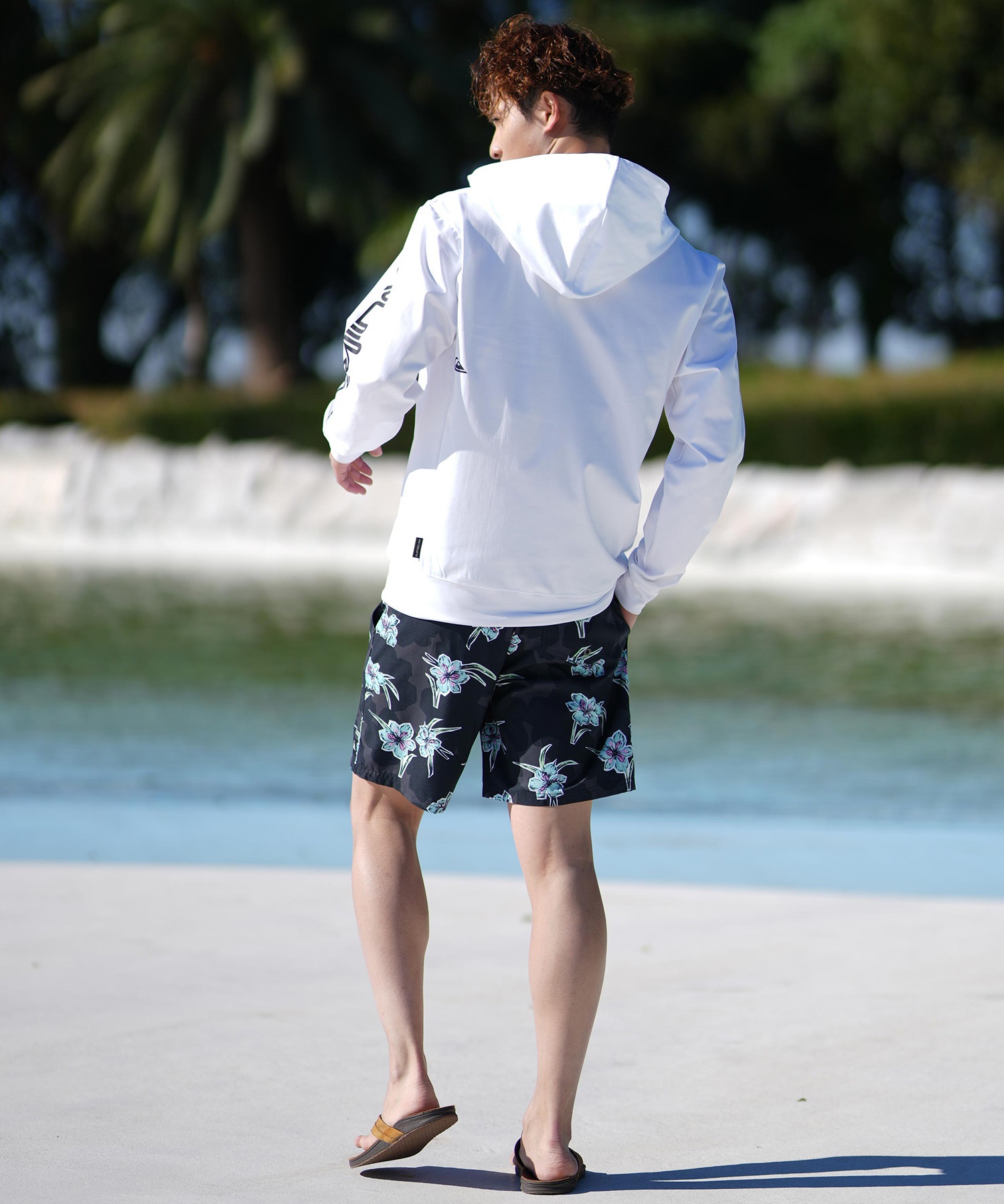 00s QUICK SILVER ジップアップニット　クイックシルバー Quiksilver クイックシルバー メンズ ジップアップ ラッシュ