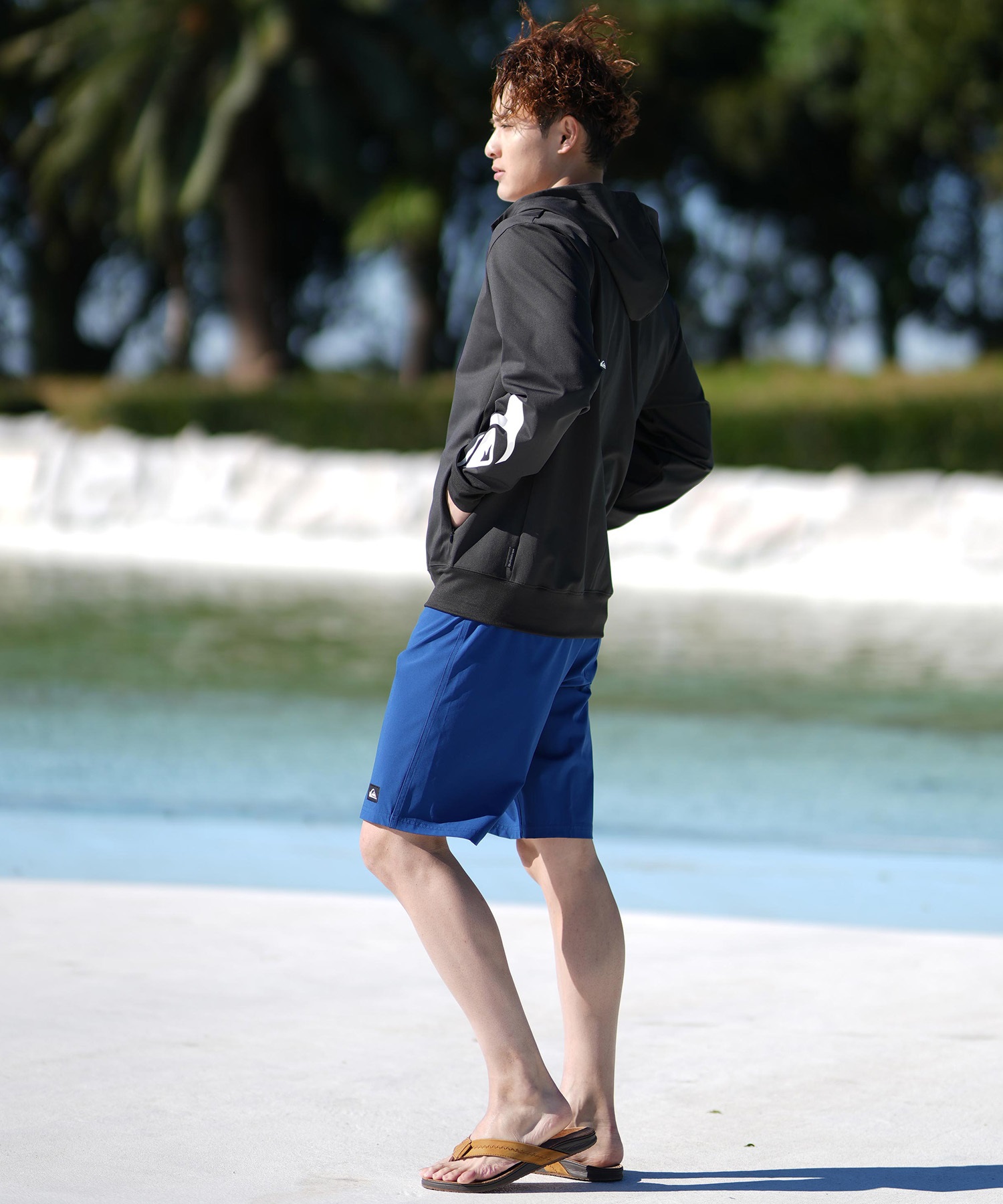 誕プレ OUTLET】Quiksilver BIG CLICKER ZIP HOODIE メンズ ラッシュ