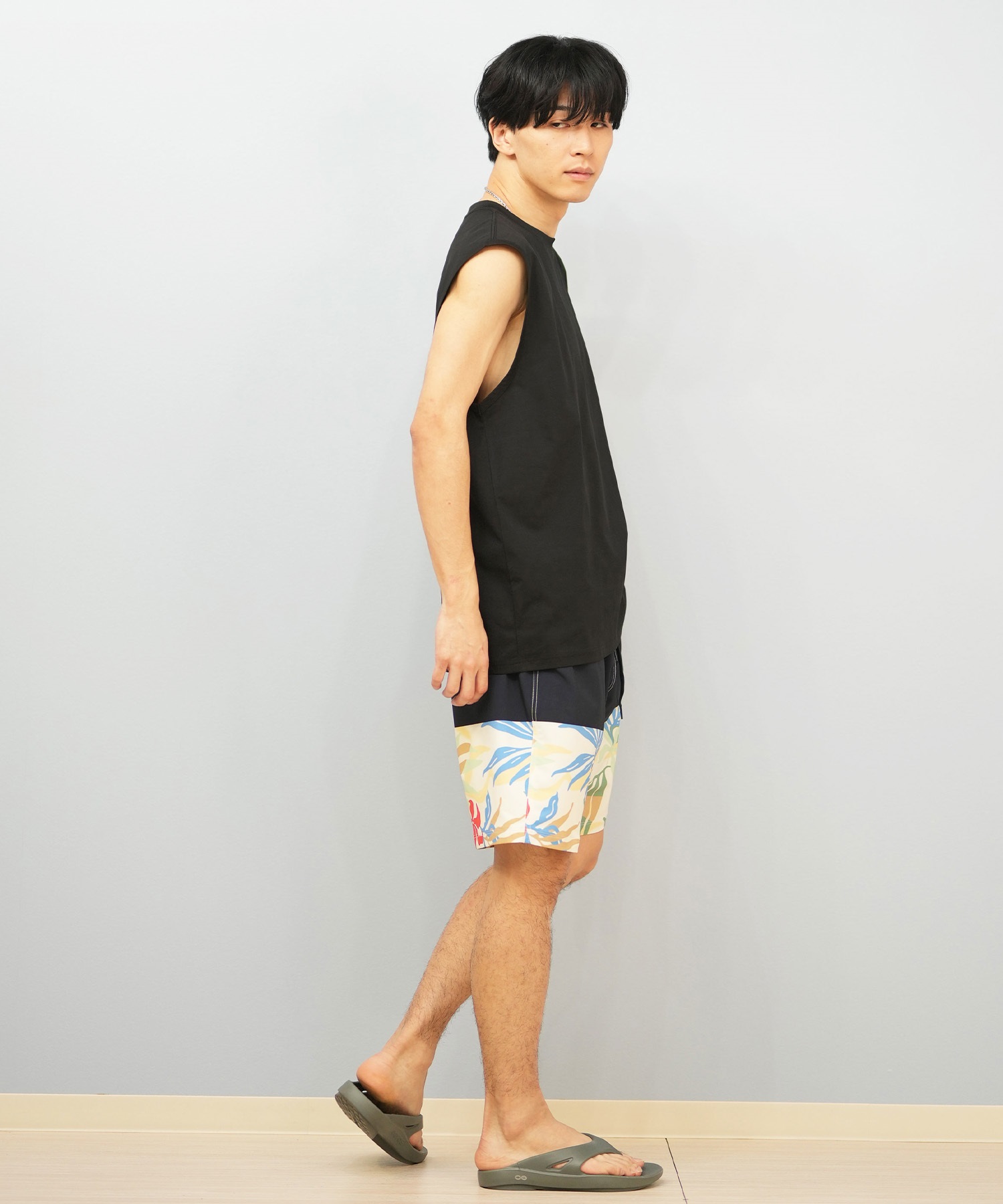 QUIKSILVER クイックシルバー 水着 ラッシュガード タンクトップ
