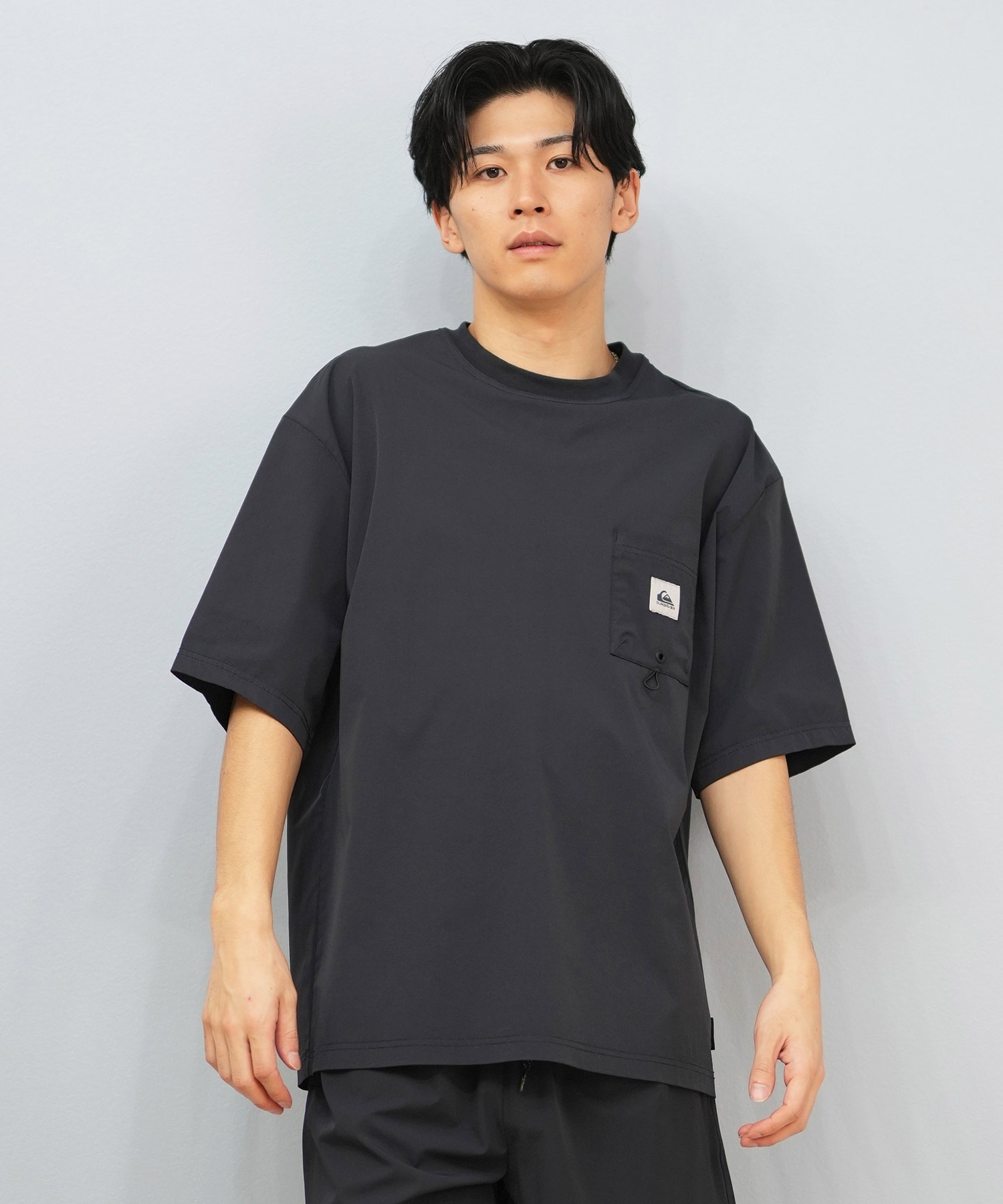 QUIKSILVER クイックシルバー 水着 ラッシュガード 半袖 Tシャツ
