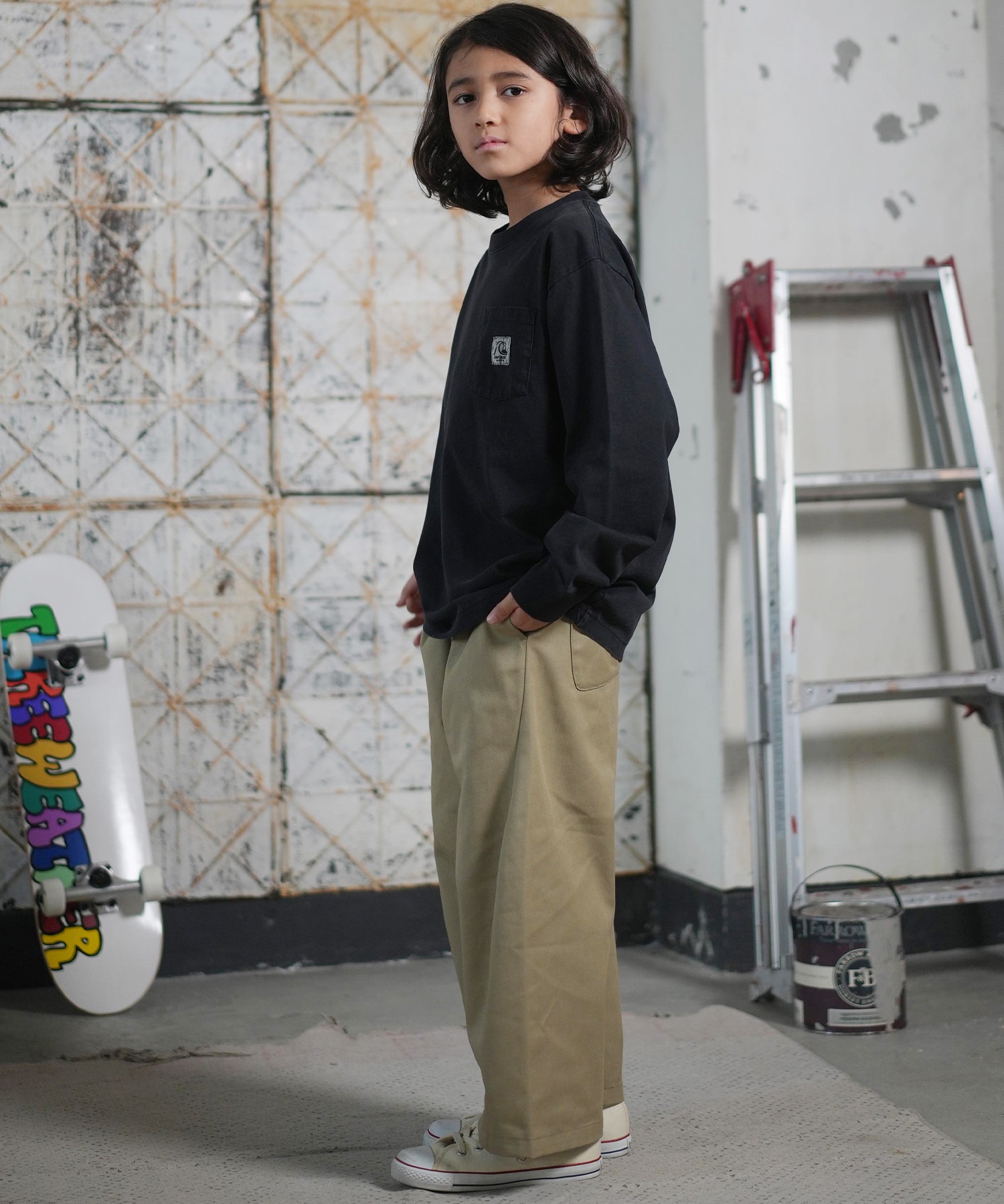 QUIKSILVER クイックシルバー 長袖 Tシャツ ロンT キッズ ジュニア 子供 バックプリント ロゴ BW HISTORY POCKET LT YOUTH KLT254001(BLK-130cm)