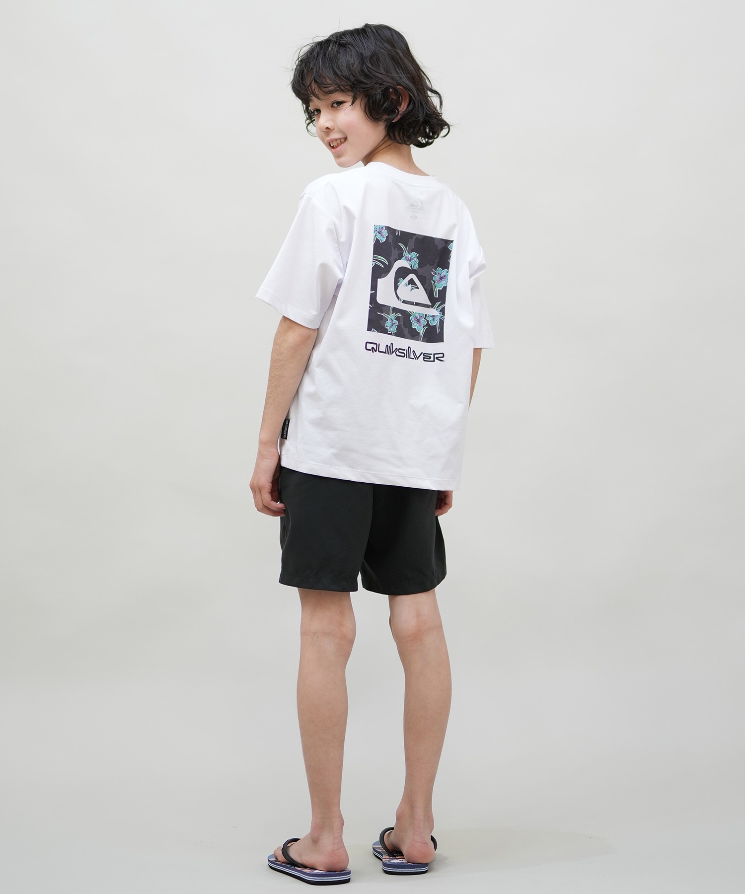 QUIKSILVER クイックシルバー 水着 海パン トランクス サーフパンツ キッズ ジュニア 子供 EVERYDAY SOLID VL YTH 14 EQBJV03517(BLK-130cm)