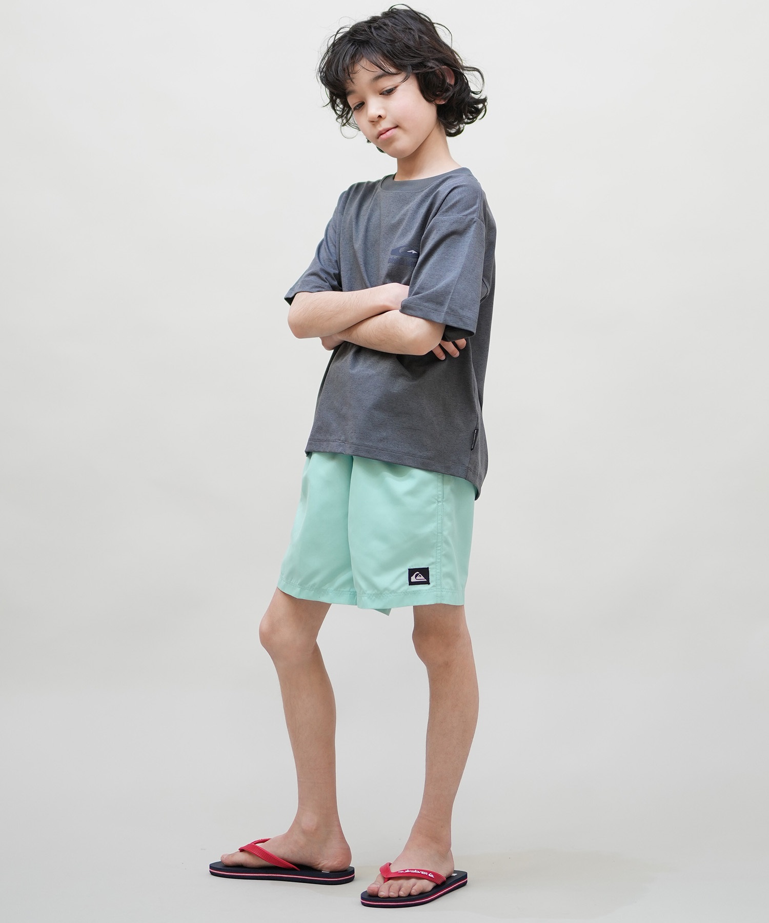QUIKSILVER クイックシルバー 水着 海パン トランクス サーフパンツ キッズ ジュニア 子供 EVERYDAY SOLID VL YTH 14 EQBJV03517(BLK-130cm)