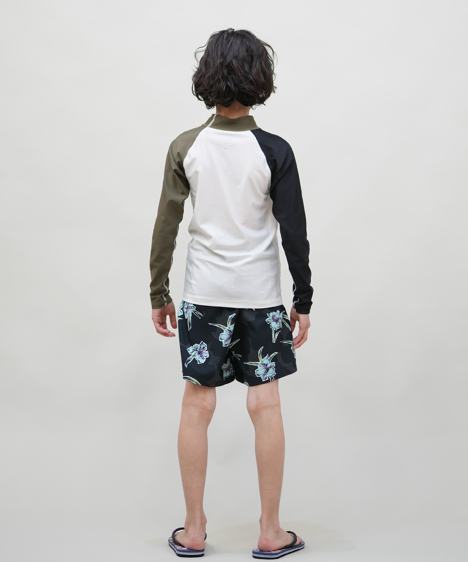 QUIKSILVER クイックシルバー 水着 海パン トランクス キッズ ジュニア 子供 EVERYDAY STRAIGHT VL YTH14 KBS251001(BLK-130cm)