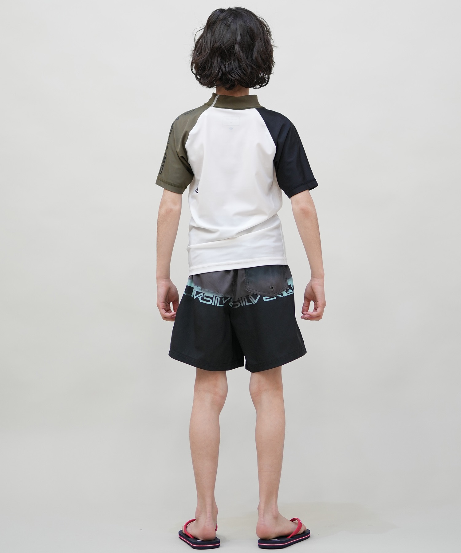 QUIKSILVER クイックシルバー 水着 海パン トランクス サーフパンツ キッズ ジュニア 子供 EVERYDAY WORDBLOCK VL YTH KBS251002(BLK-130cm)