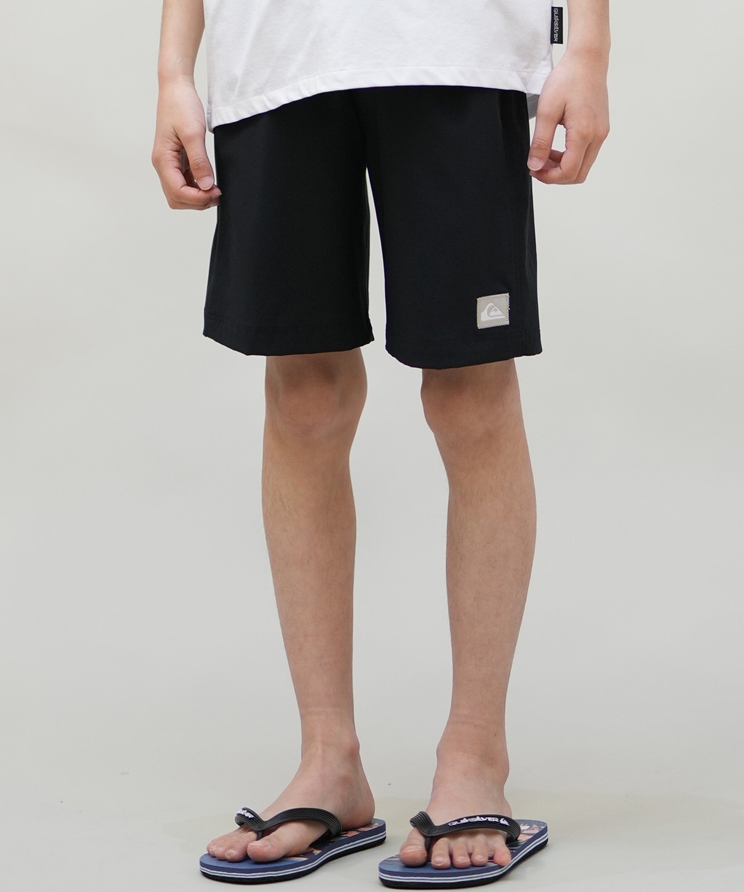 QUIKSILVER クイックシルバー 水着 海パン トランクス サーフパンツ キッズ ジュニア 子供 シンプル ロゴ SOLID VOLLEY YOUTH 16NB KBS252001(BLK-130cm)