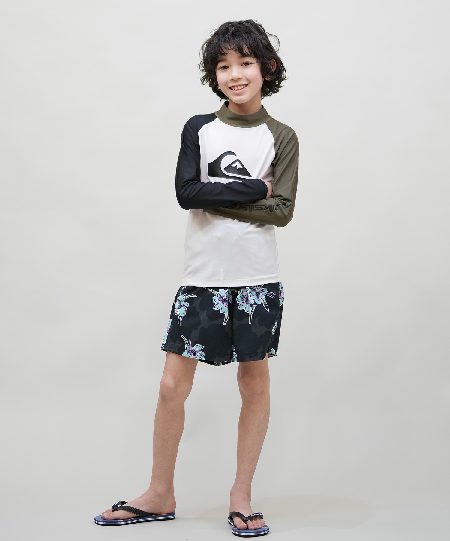 QUIKSILVER クイックシルバー 水着 ラッシュガード 長袖 Tシャツ ロンT