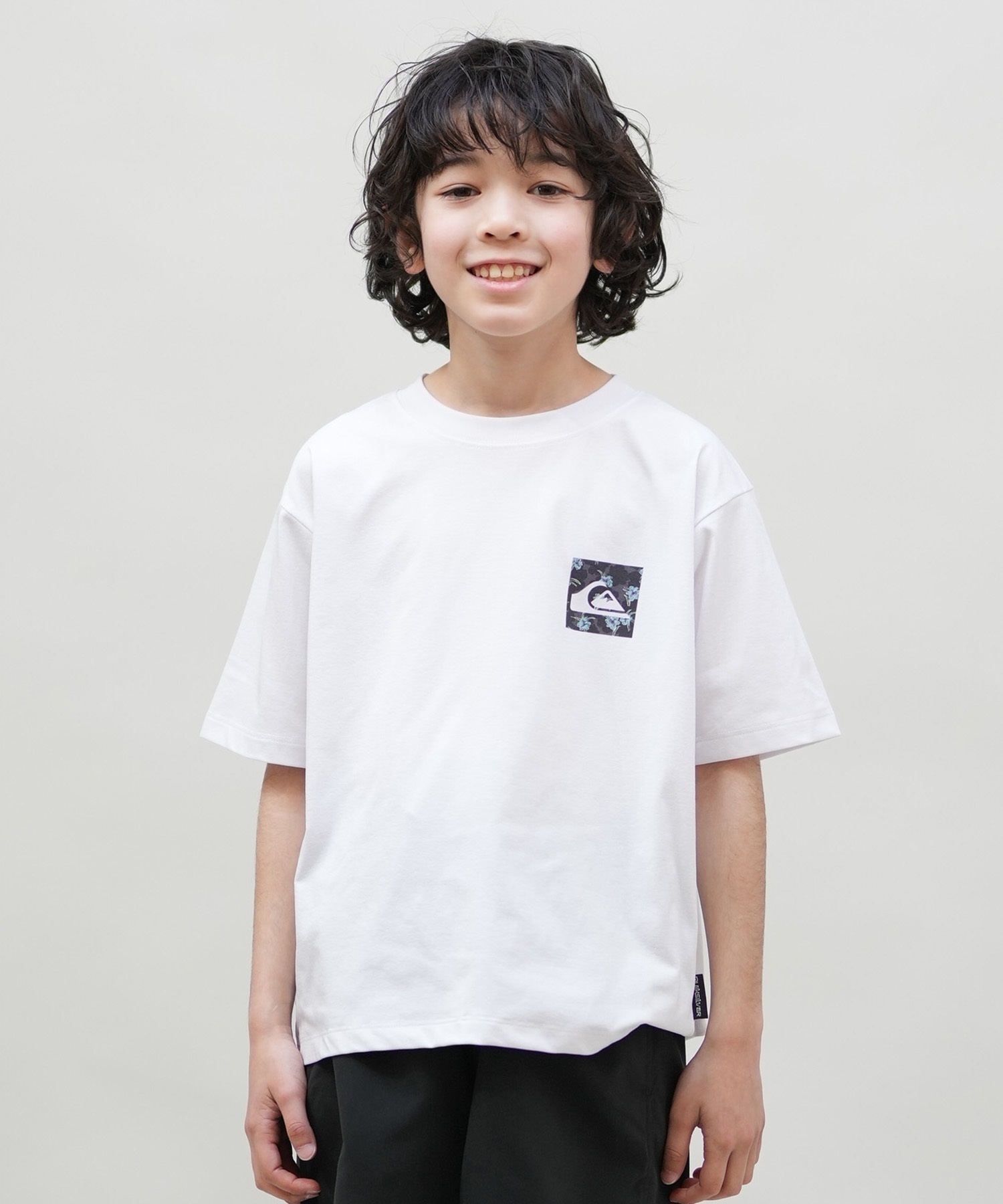 QUIKSILVER クイックシルバー 水着 ラッシュガード 半袖 Tシャツ
