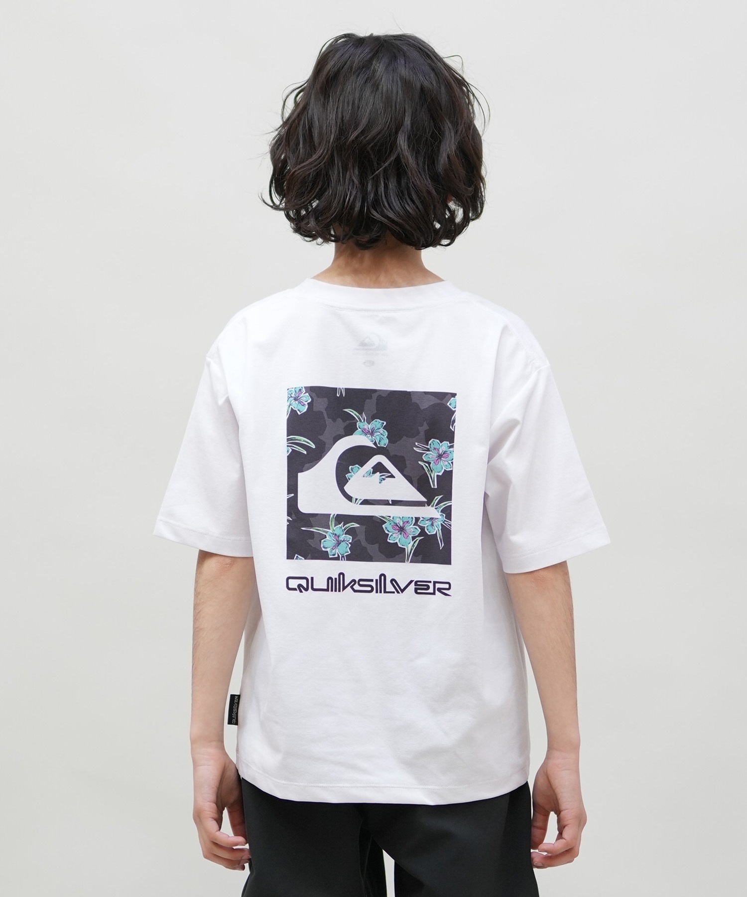 QUIKSILVER クイックシルバー 水着 ラッシュガード 半袖 Tシャツ
