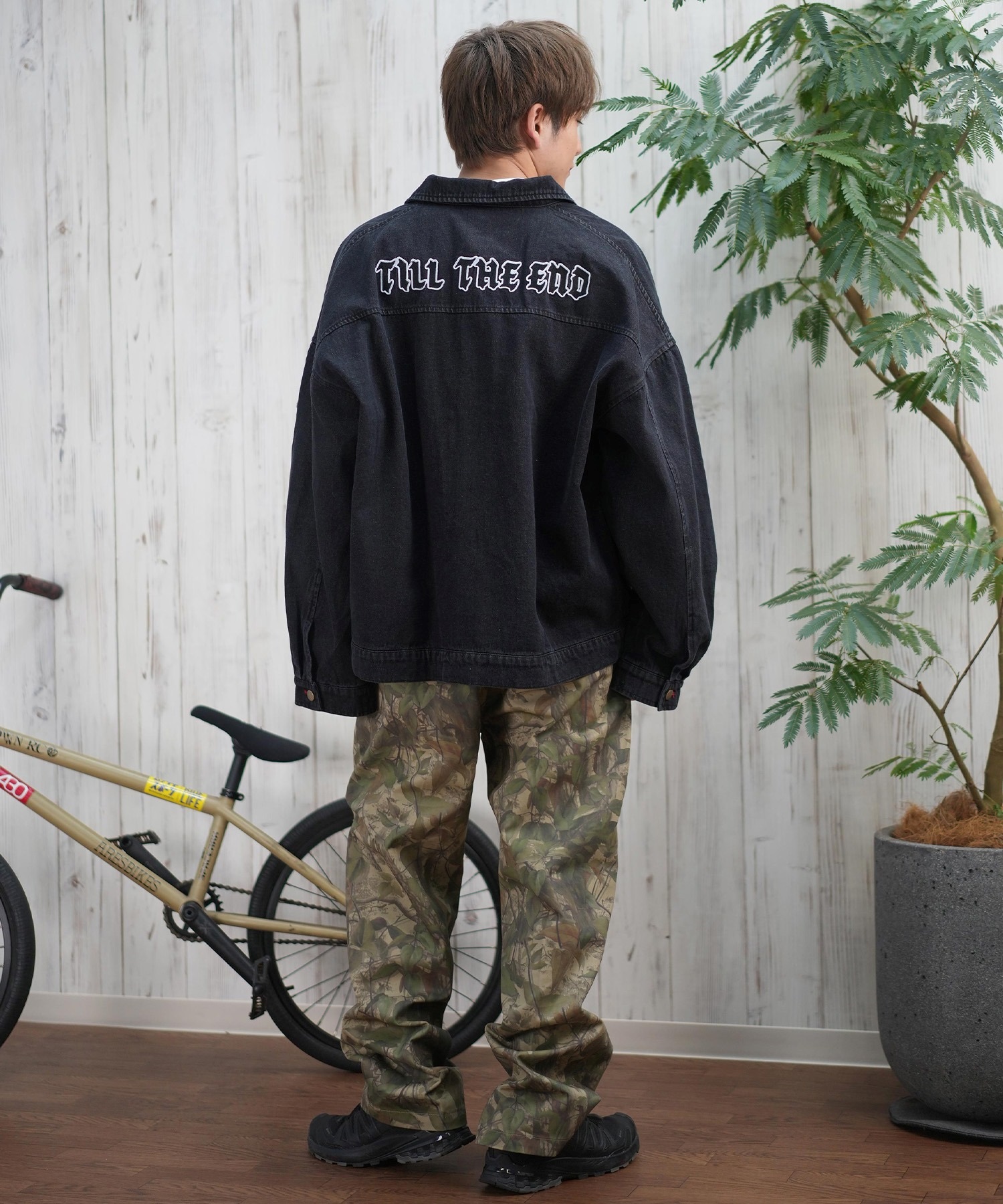SANTACRUZ サンタクルーズ アウター メンズ デニムジャケット ワッペン 刺繍 502251101 ムラサキスポーツ限定(OVDBK-M)