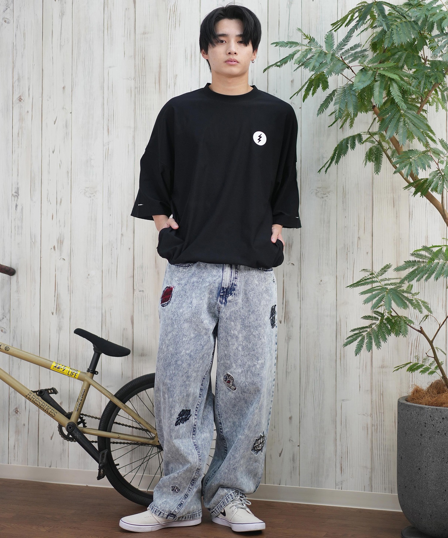 SANTACRUZ サンタクルーズ ロングパンツ デニム メンズ ロンパン パッチジーンズ 502251501 ムラサキスポーツ限定(BKDSW-S)