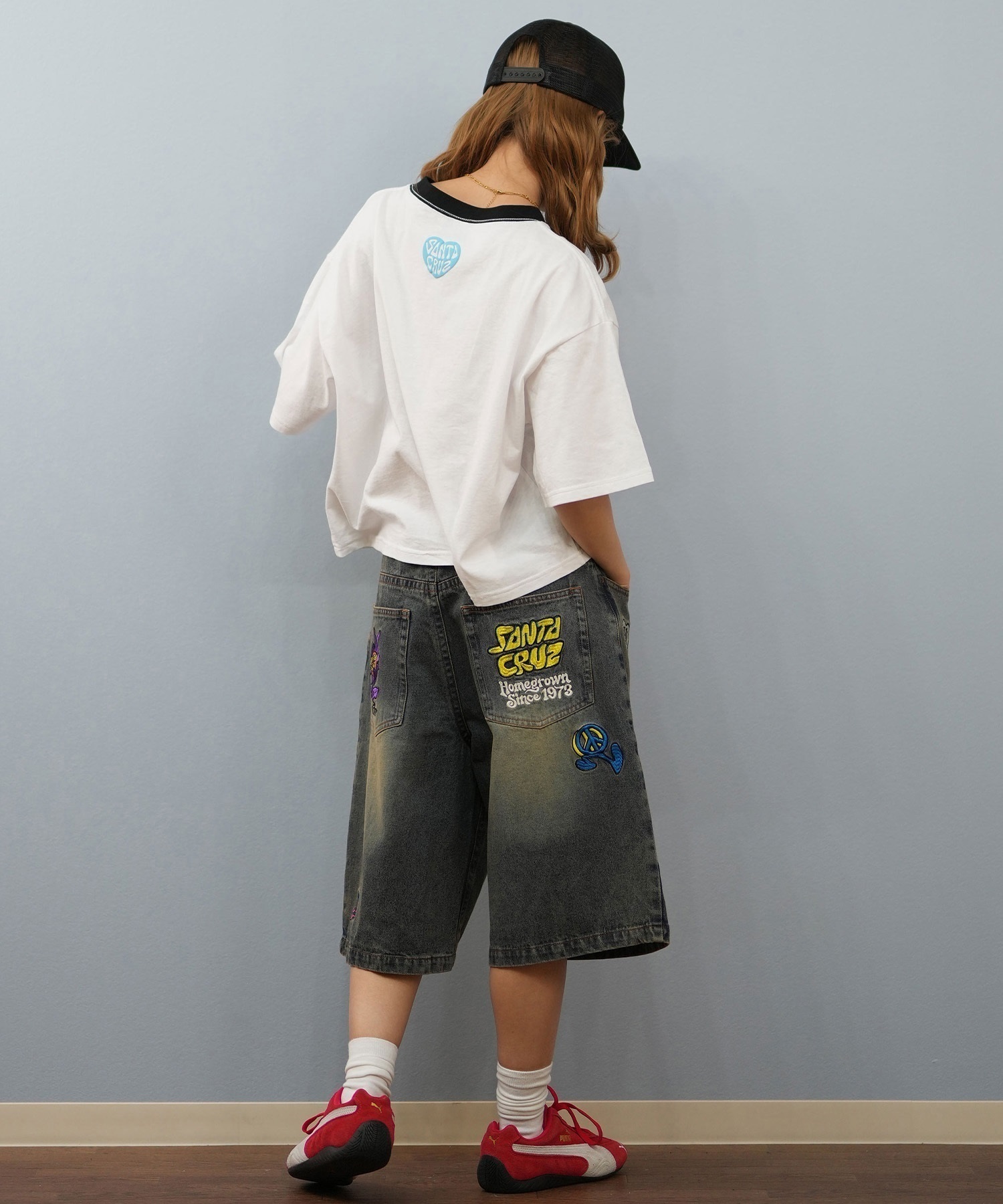 SANTACRUZ/サンタクルーズ SANTACRUZ サンタクルーズ クロップド丈 フロントプリントTシャツ HEART LAND HAND CROP SST 502252435(WHITE-M)