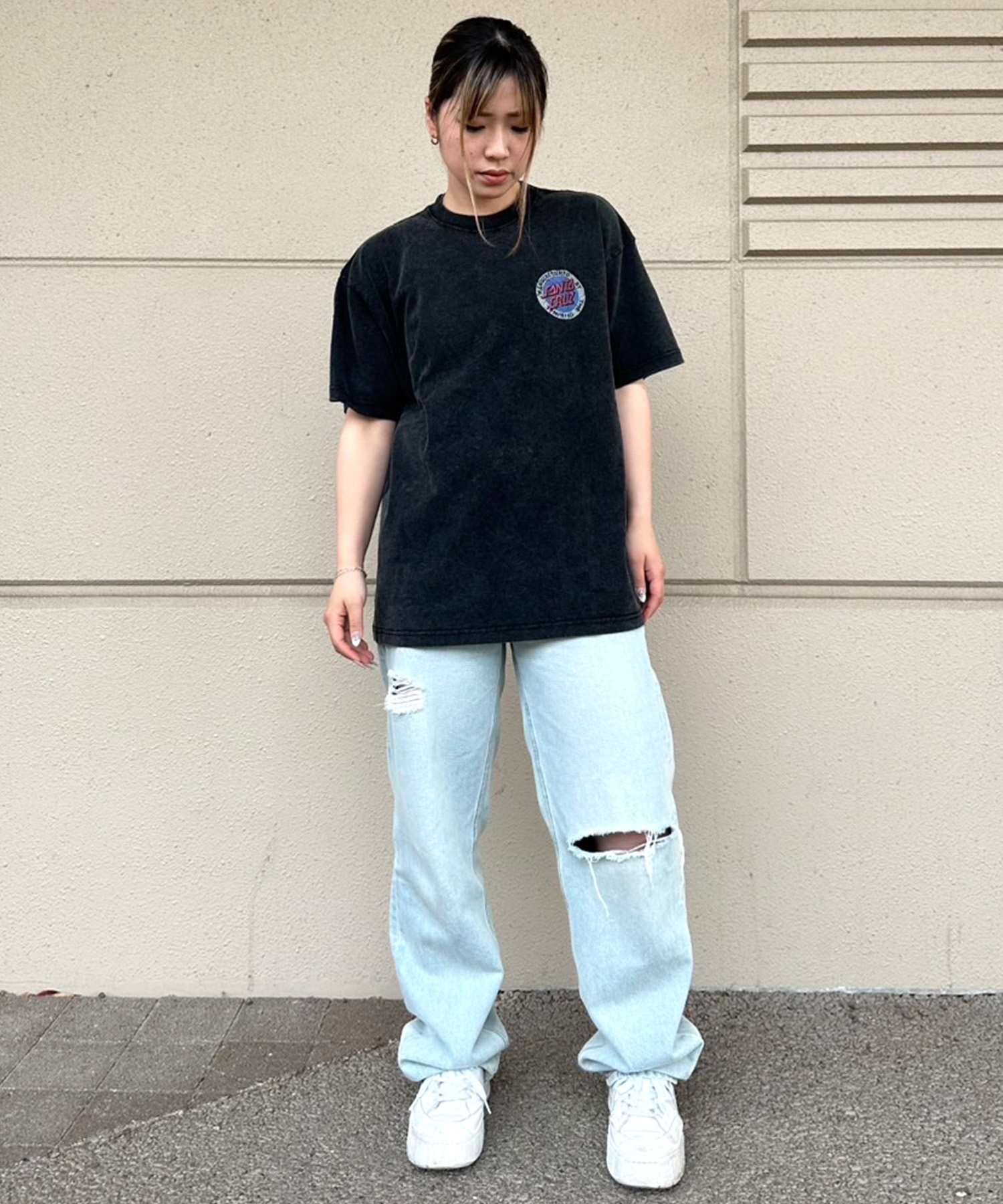 SANTA CRUZ サンタクルーズ 半袖 Tシャツ レディース バック