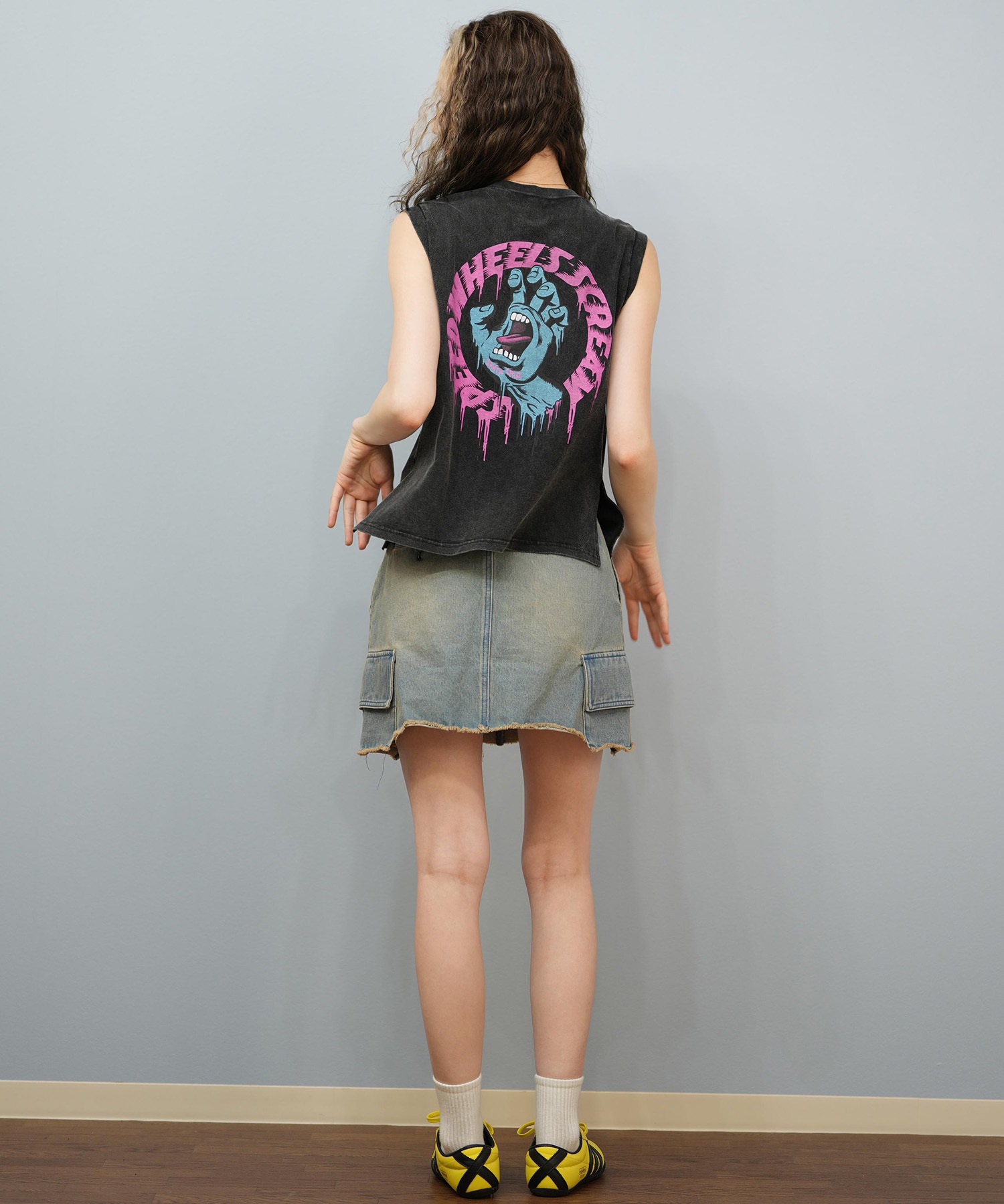 SANTACRUZ サンタクルーズ タンクトップ レディース バックプリント