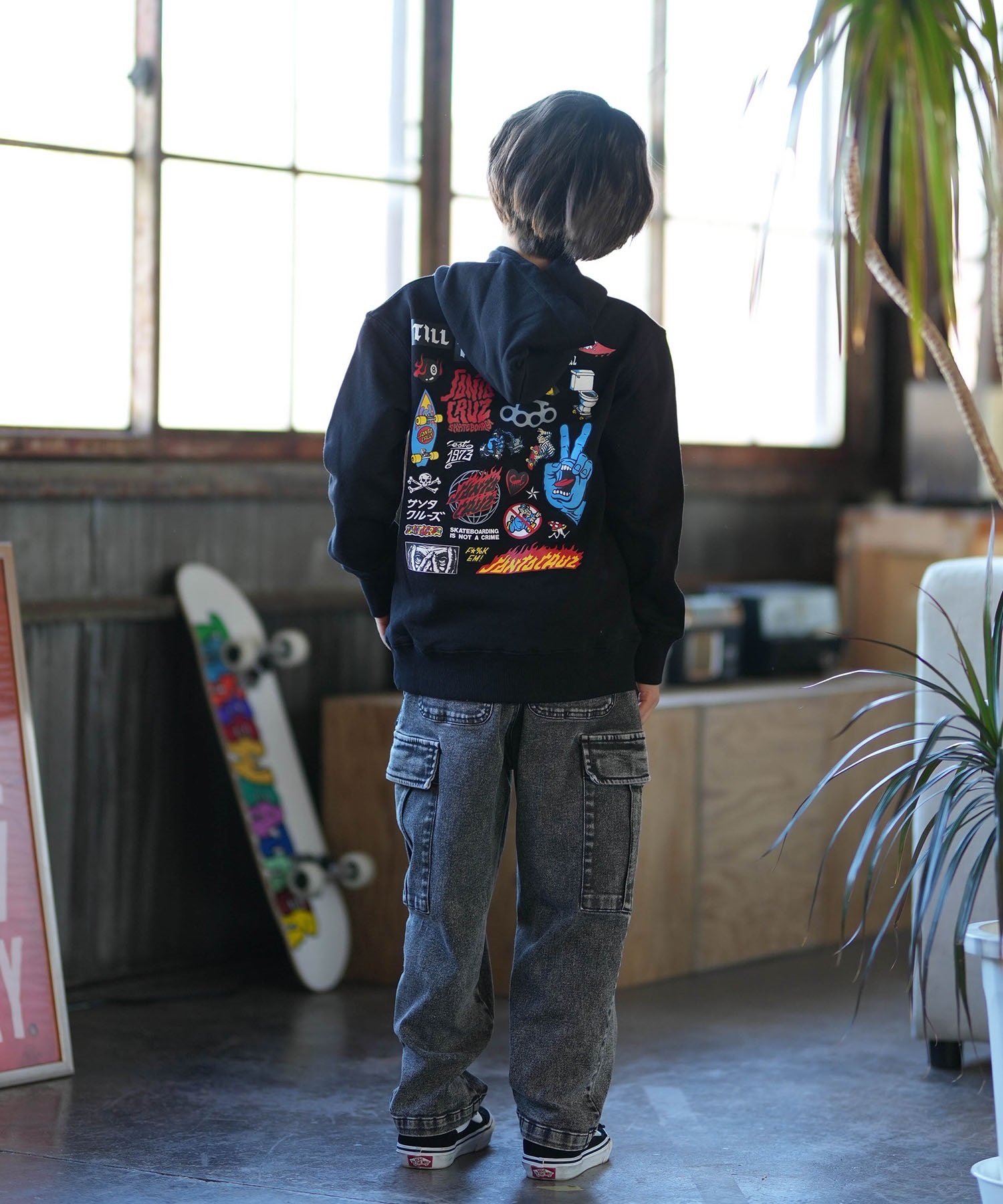 SANTACRUZ サンタクルーズ プルオーバー パーカー キッズ ジュニア 子供 バックプリント ロゴ COLLECTOR MAP Paka 25A605-43(GY-130cm)
