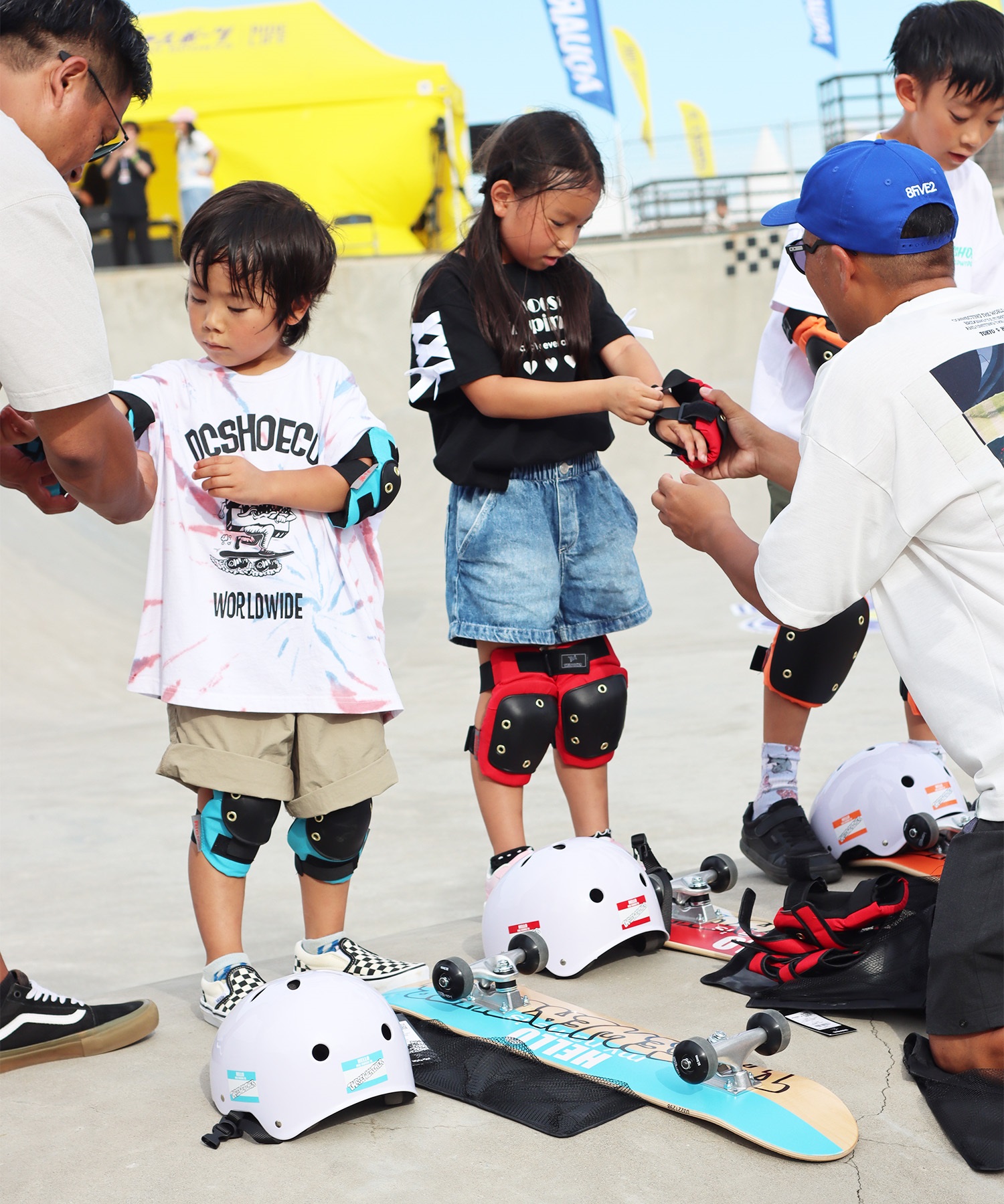 THREE WEATHER スリーウェザー スケートボード ヘルメット COLOFULPROJECT HELMET ムラサキスポーツ(WH/GR-L)