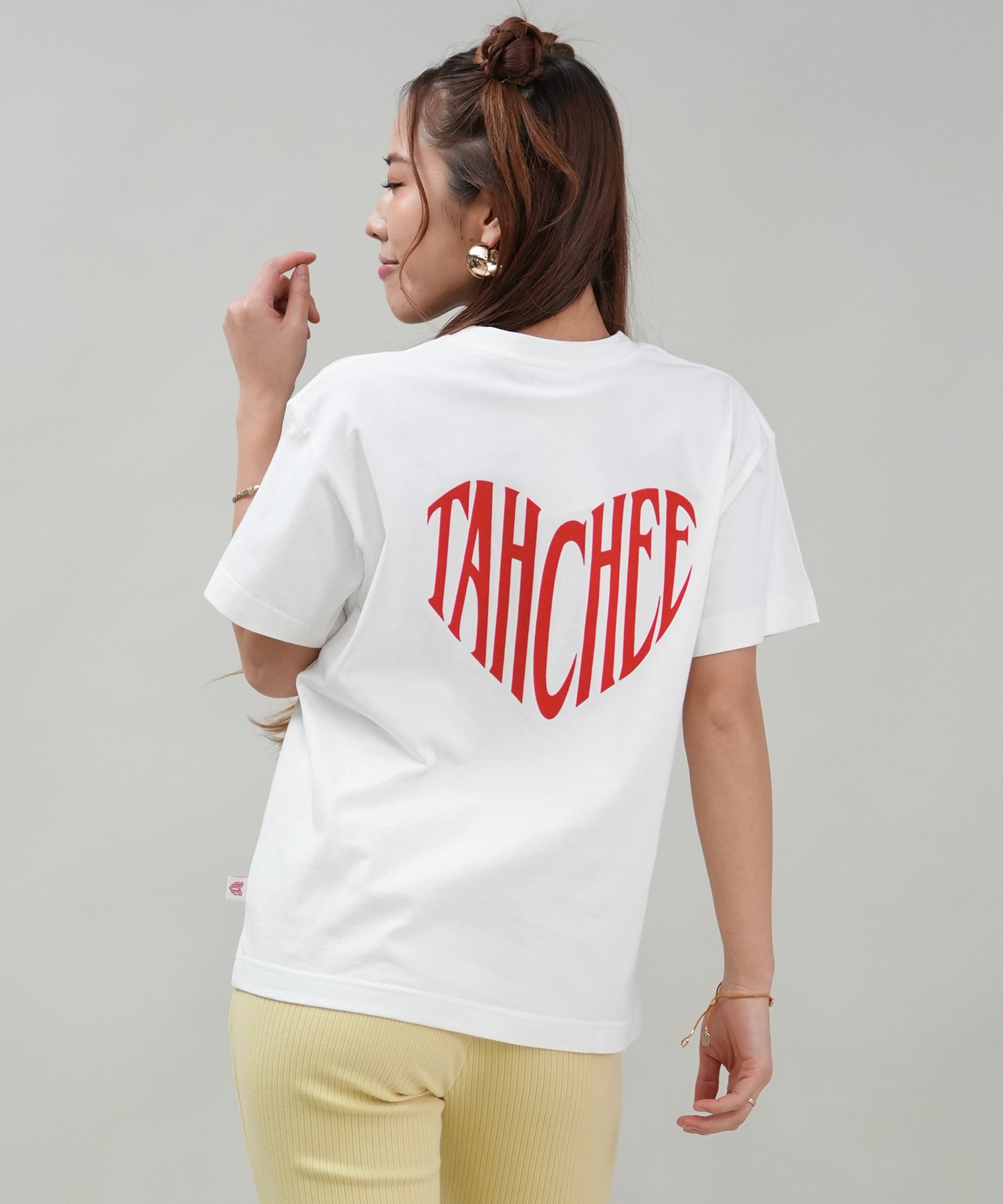 TAHCHEE ターチー レディース 半袖 Tシャツ バックプリント