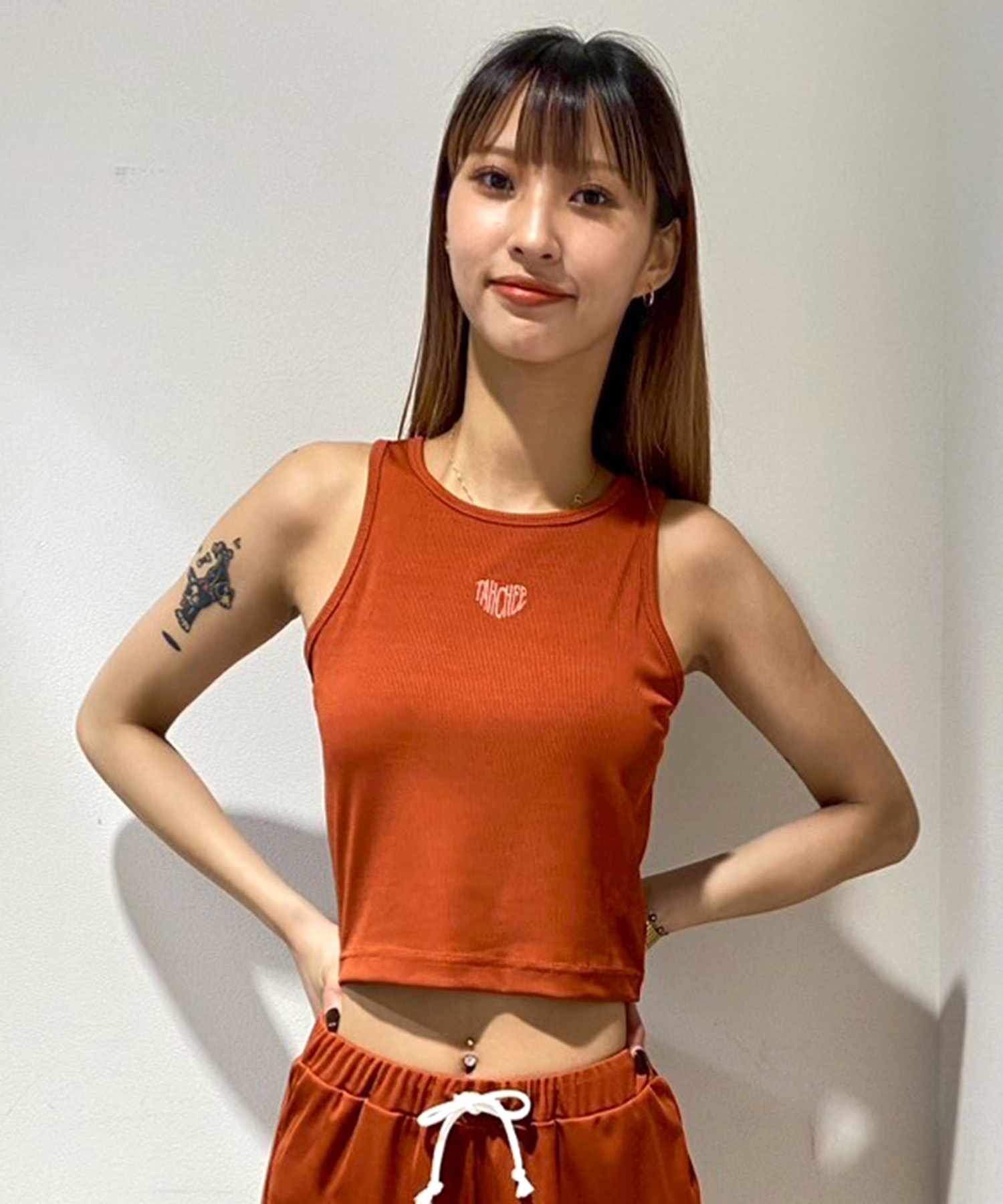 LOEWE クロップド丈 タンクトップ ショート丈 楽天市場】【新春SALE・最大2万円OFFクーポン1/1～5限定】LOEWE ロエベ