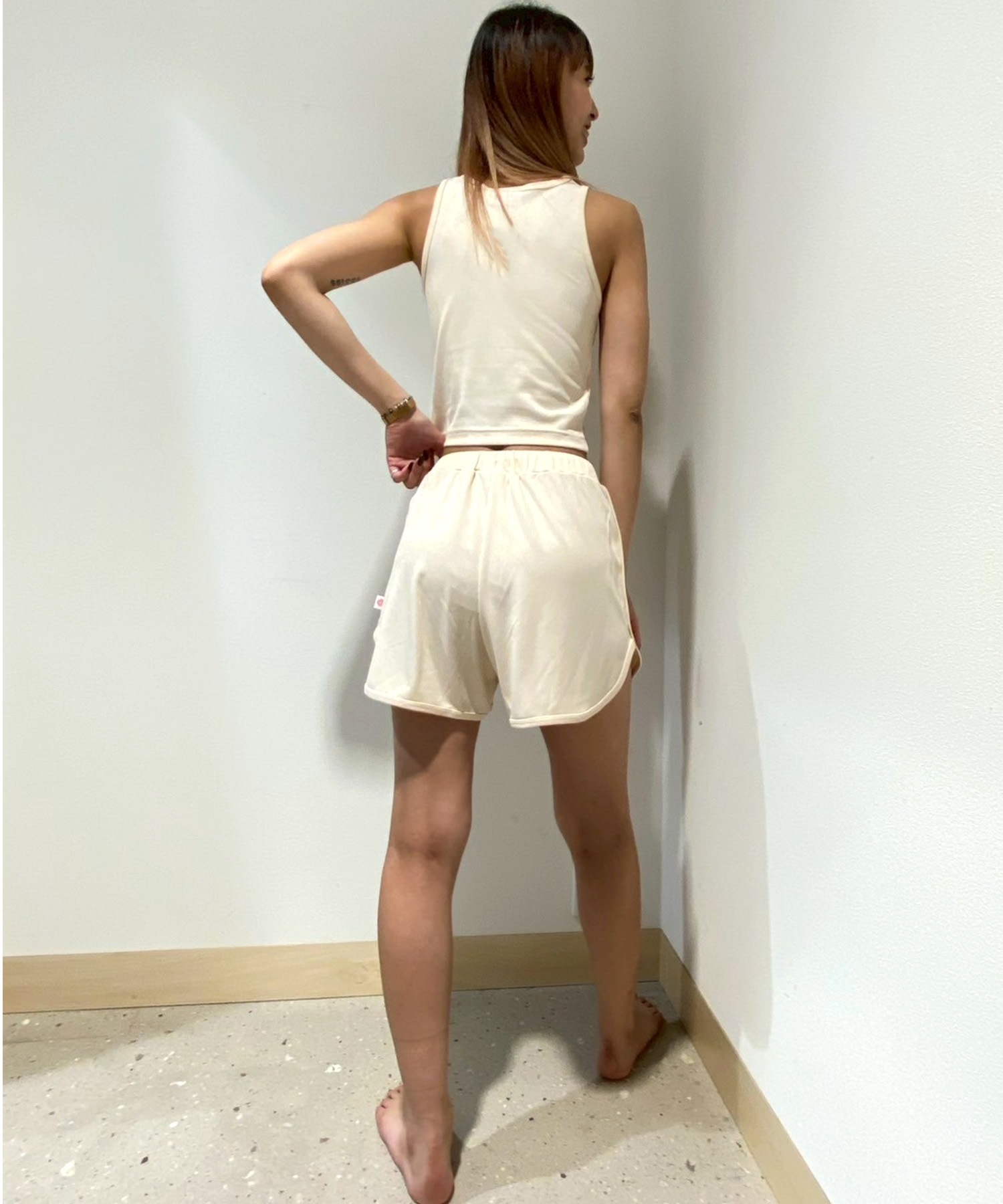 TAHCHEE ターチー タンクトップ レディース クロップド丈