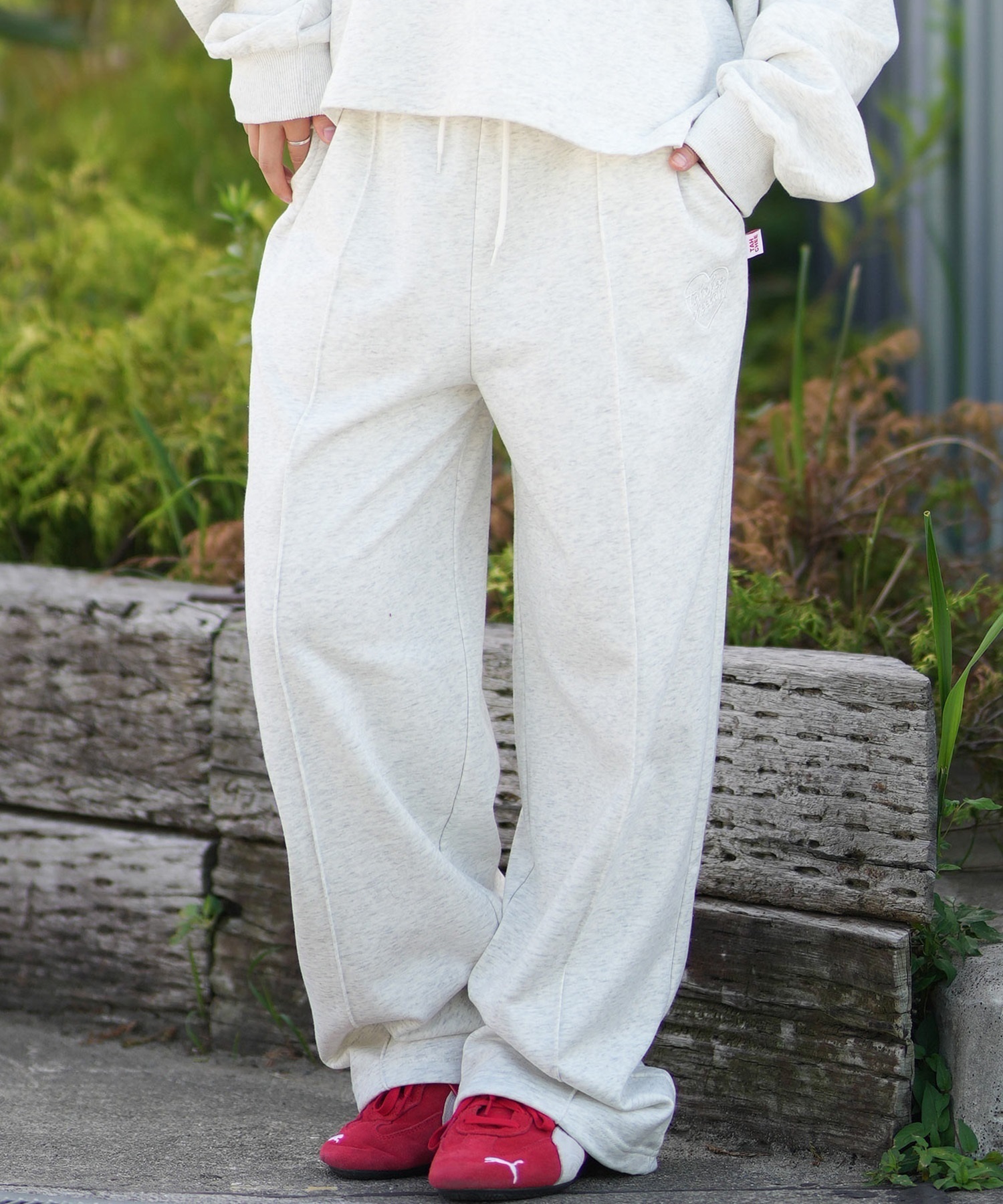 TAHCHEE ターチー ロングパンツ レディース スウェット パンツ ロゴ