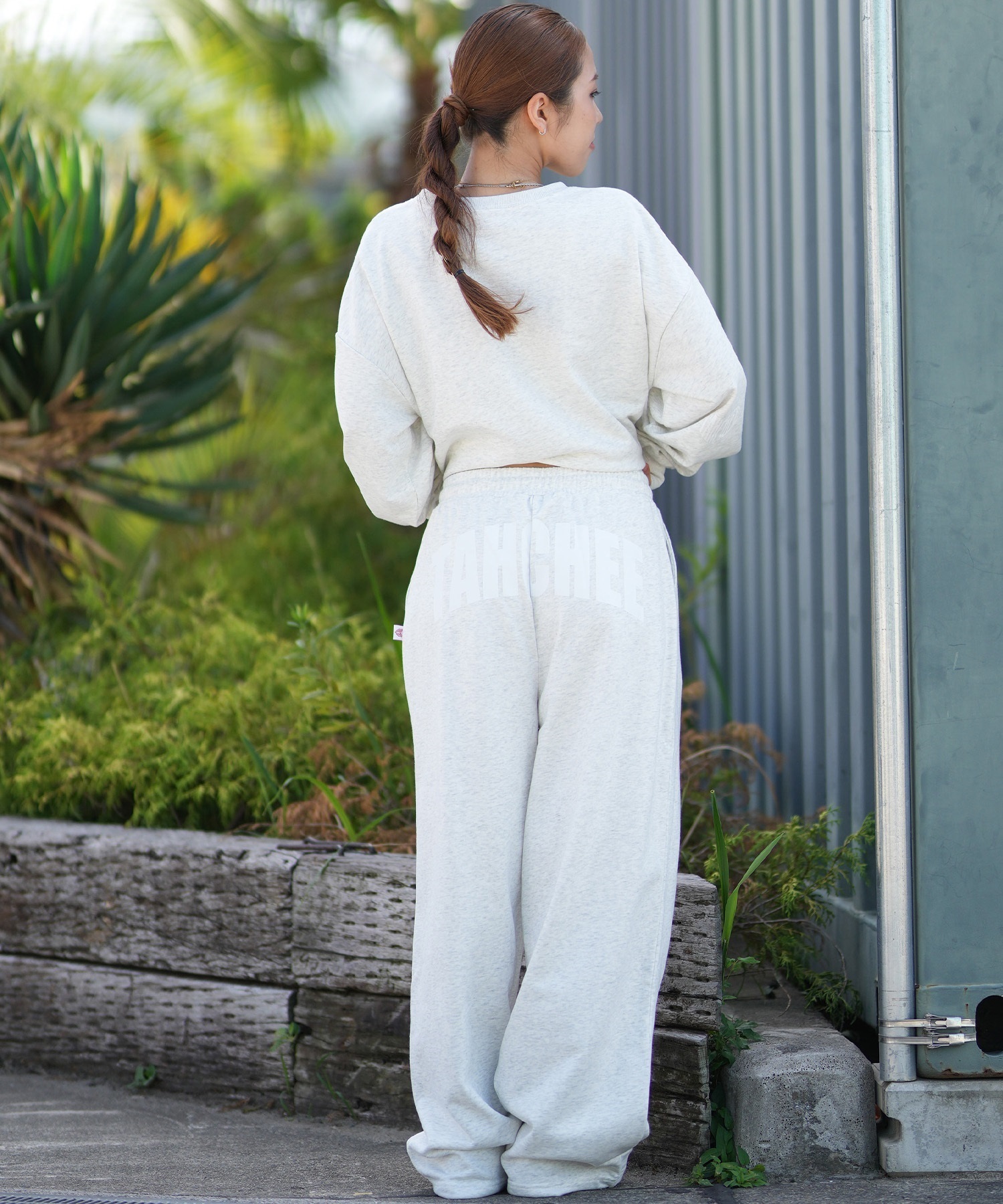 TAHCHEE ターチー ロングパンツ レディース スウェット パンツ ロゴ