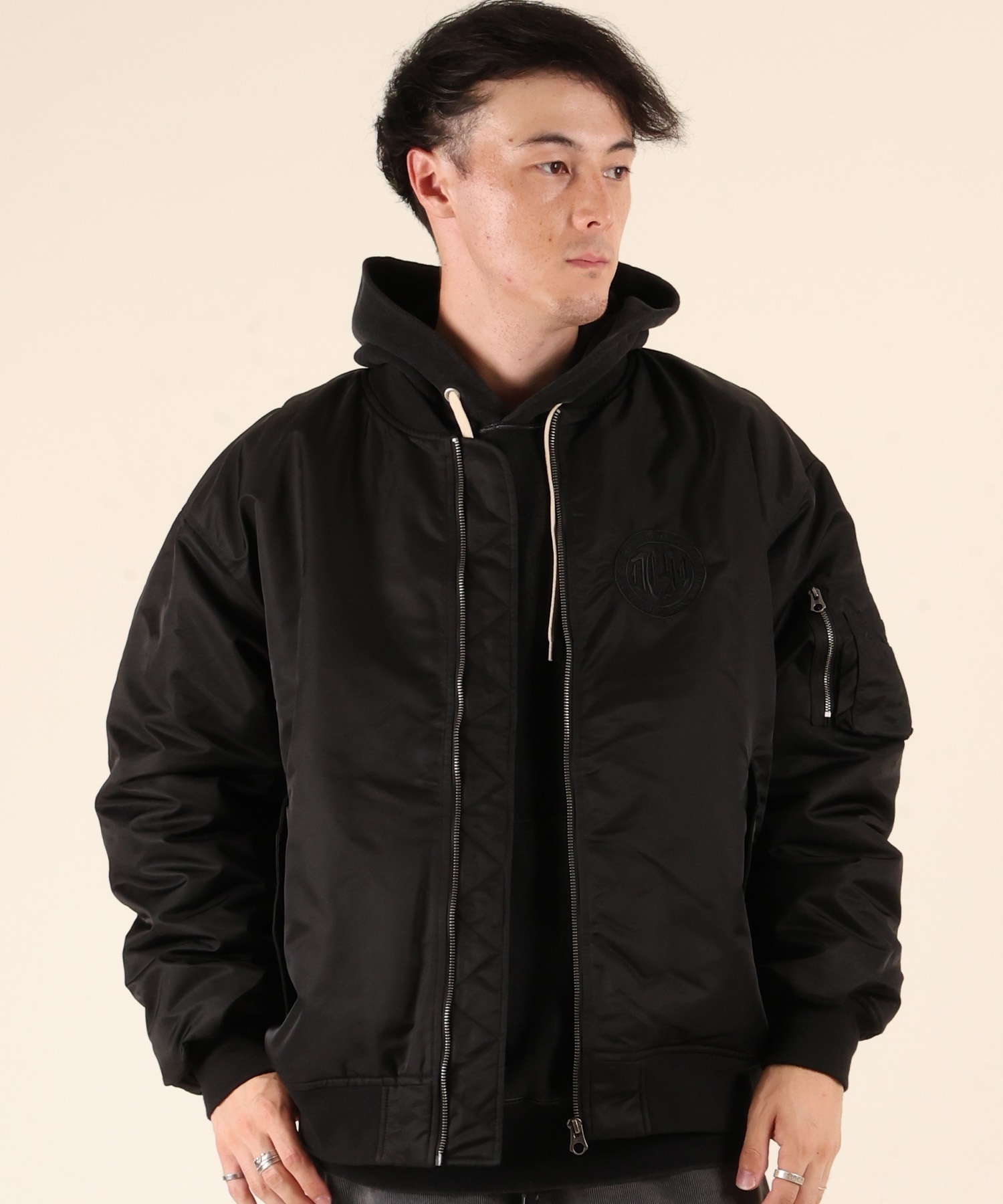 DC バックプリントジャケットとパンツセット