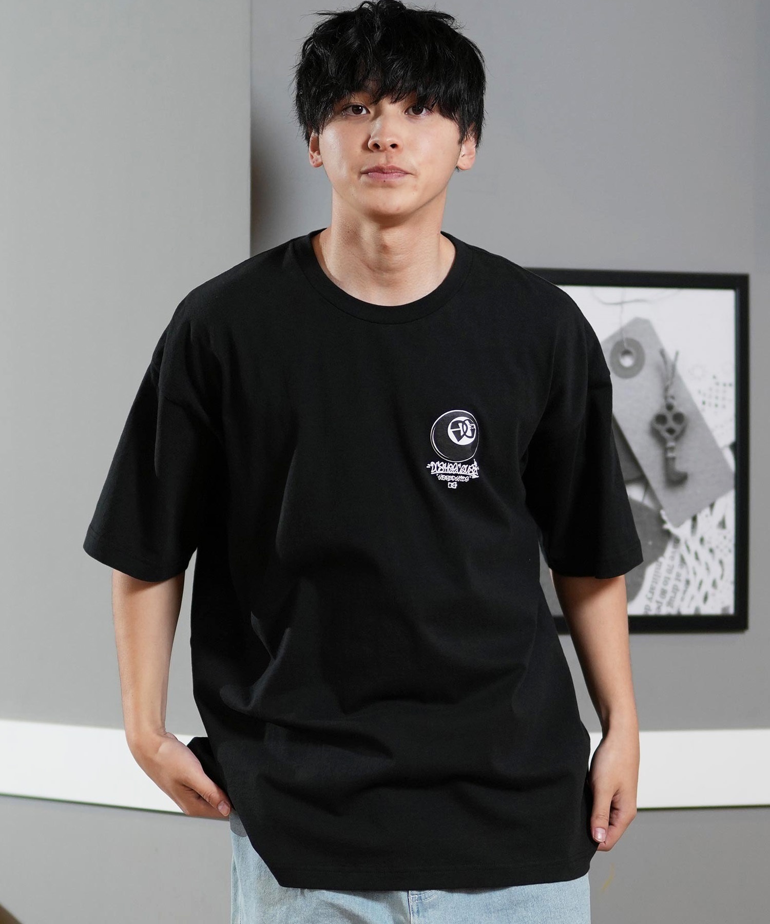 mi　黒/白 DC ディーシー 半袖 Tシャツ メンズ バックプリント オーバー