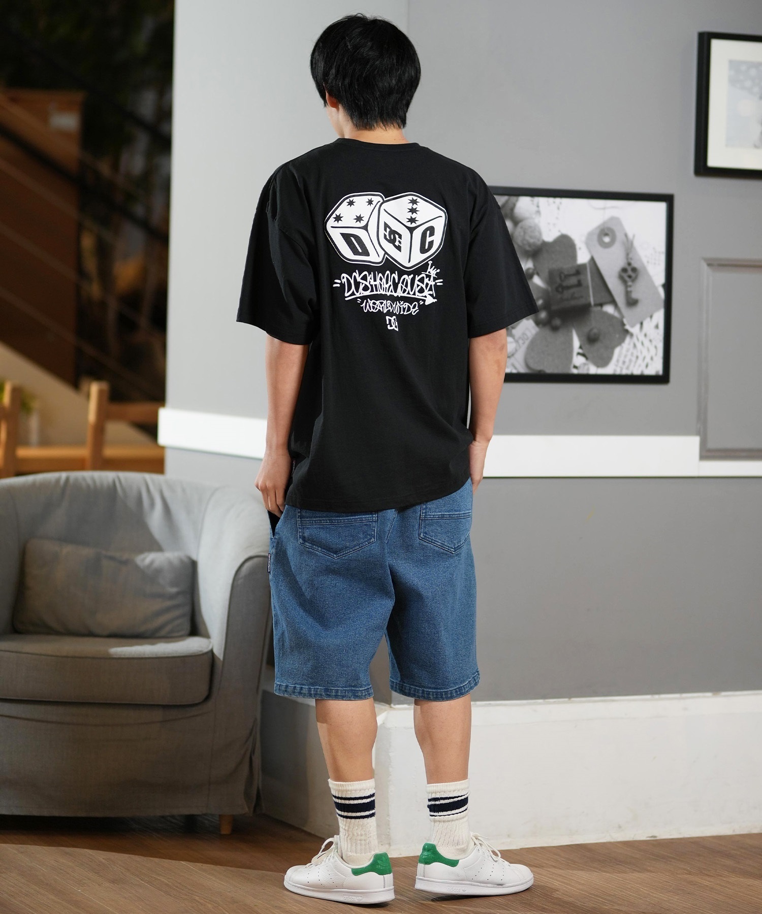 mi　黒/白 DC ディーシー 半袖 Tシャツ メンズ バックプリント オーバー